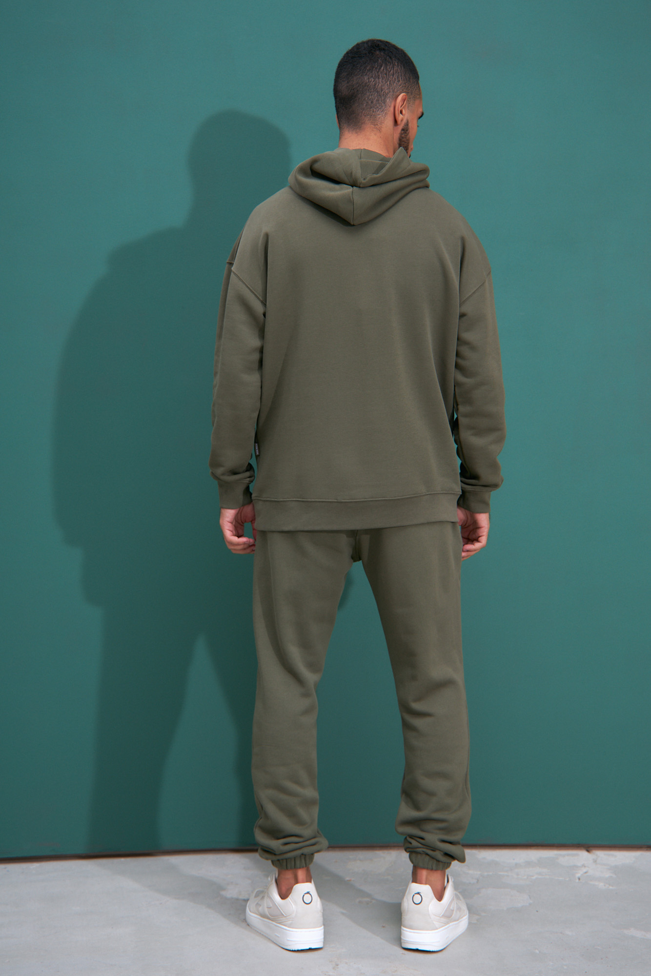 VM-232-20-335 Худи Van Mich Хаки