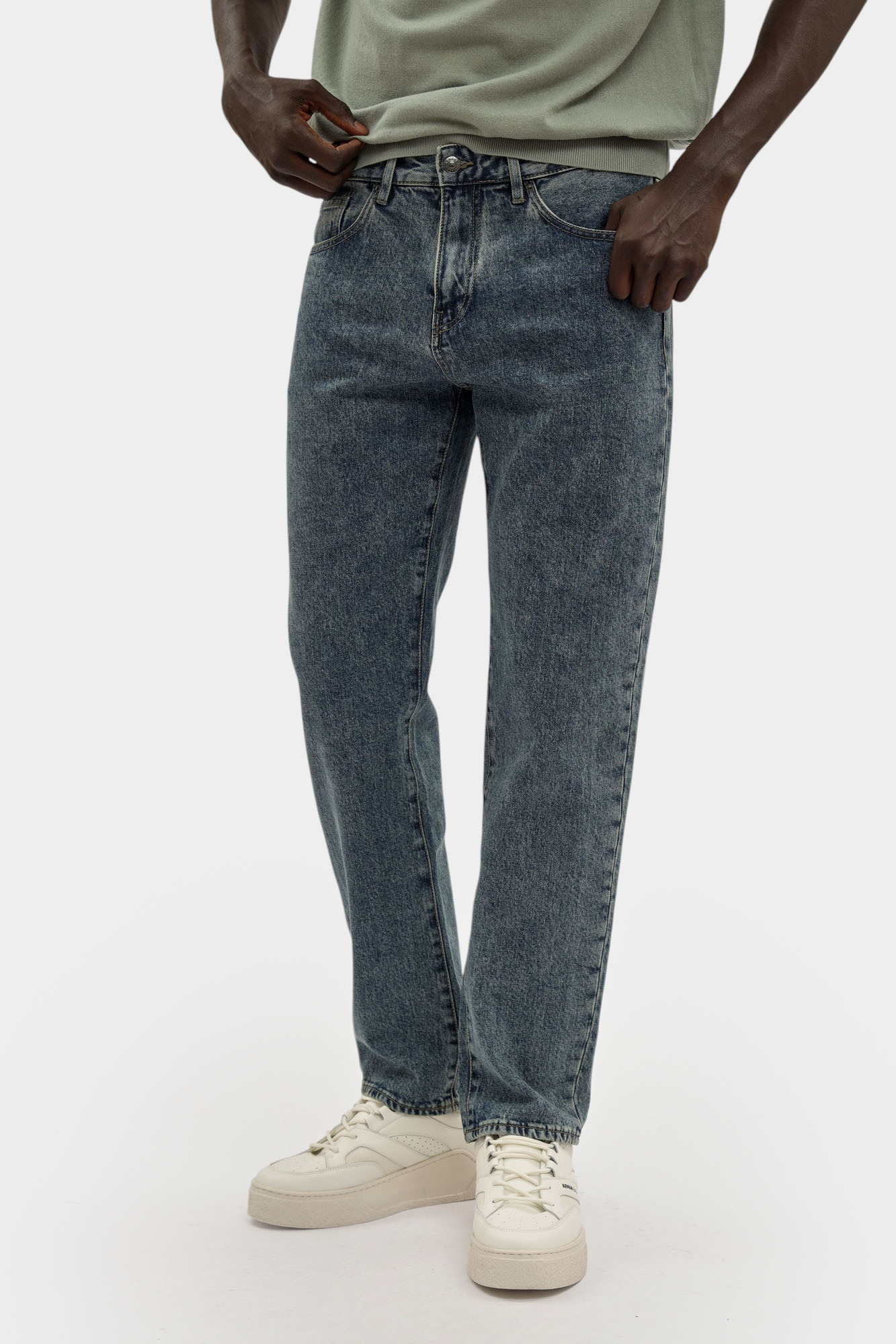 XM000049_AF14870 Джинсы Armani Exchange Голубой