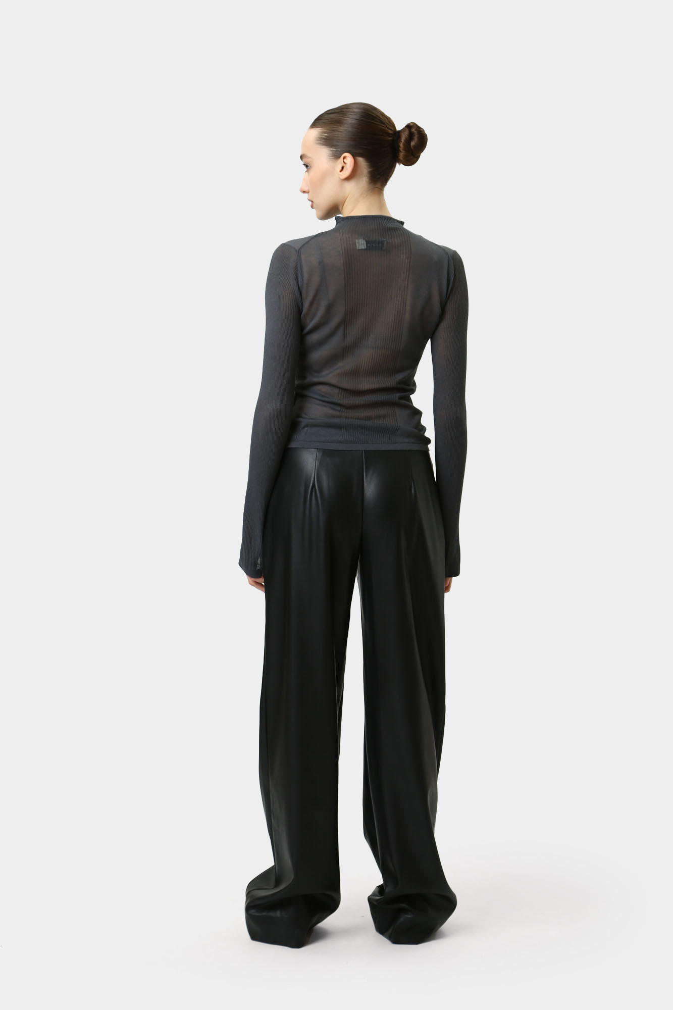 J20J224300 джемпер calvin klein jeans 