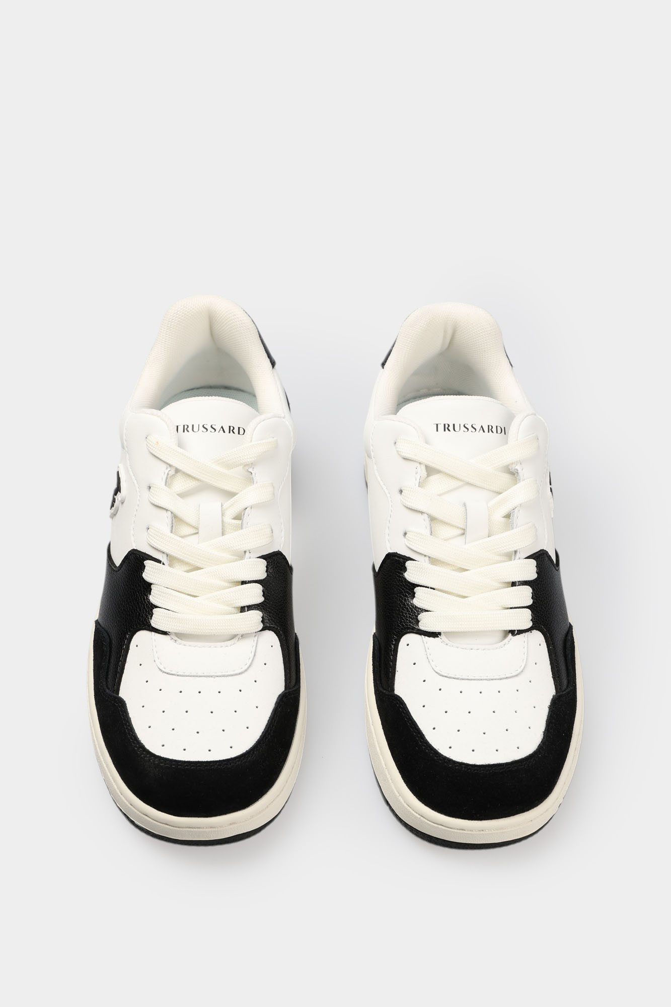 N047S000961N-WNS04L73-22PA Кеды Trussardi Черный