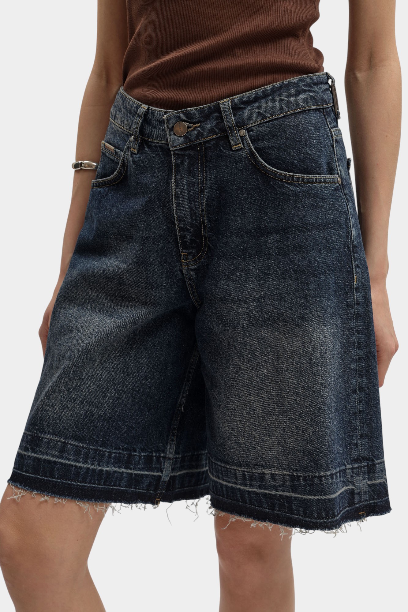 VW-OMA-33-671 шорты джинсовые van mich 