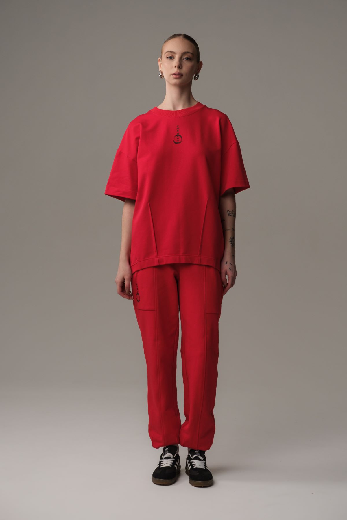 W-251-P-11-0046 футболка the hills 