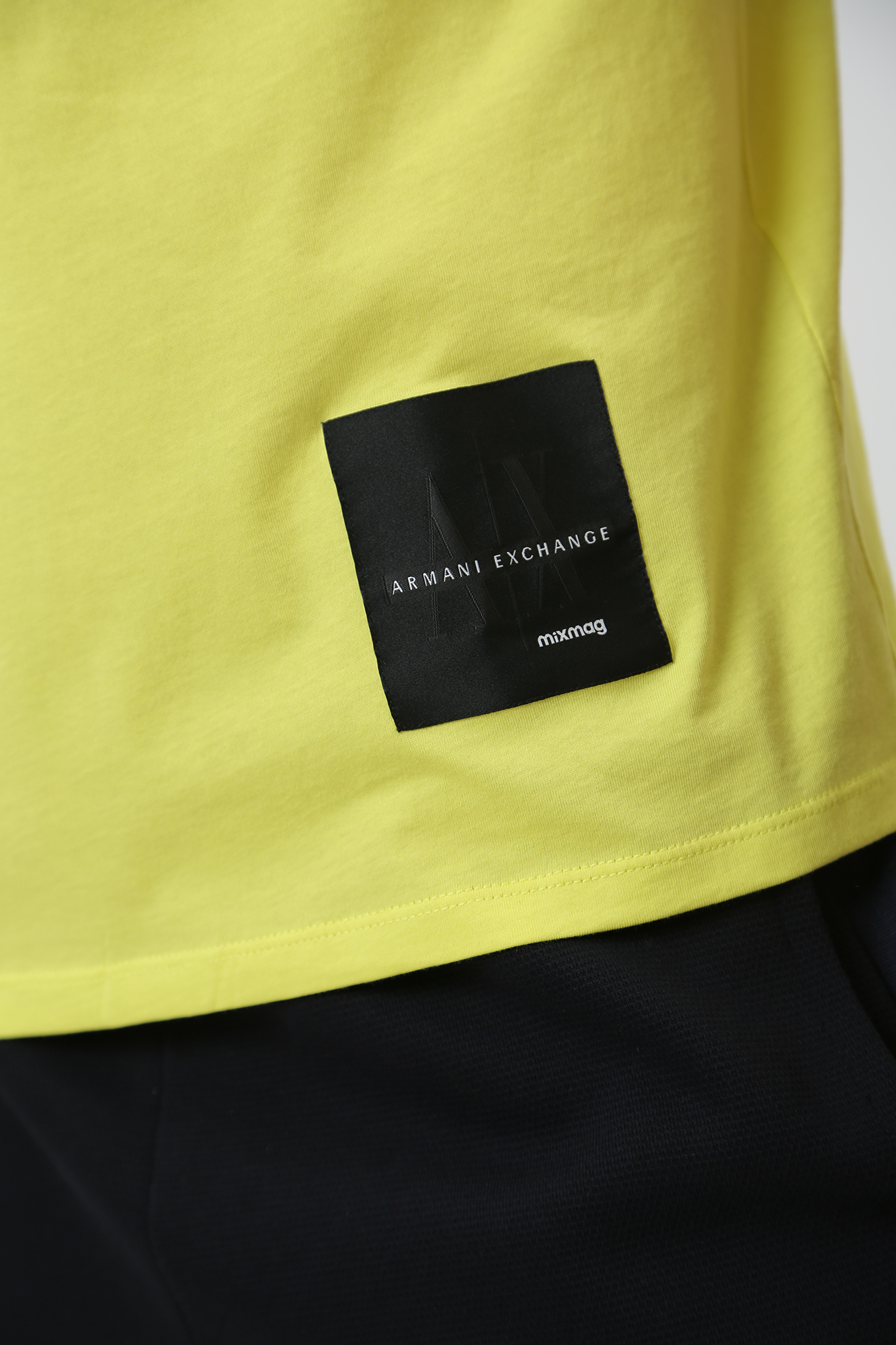 3DZTJJ_ZJ8EZ Футболка Armani Exchange Желтый