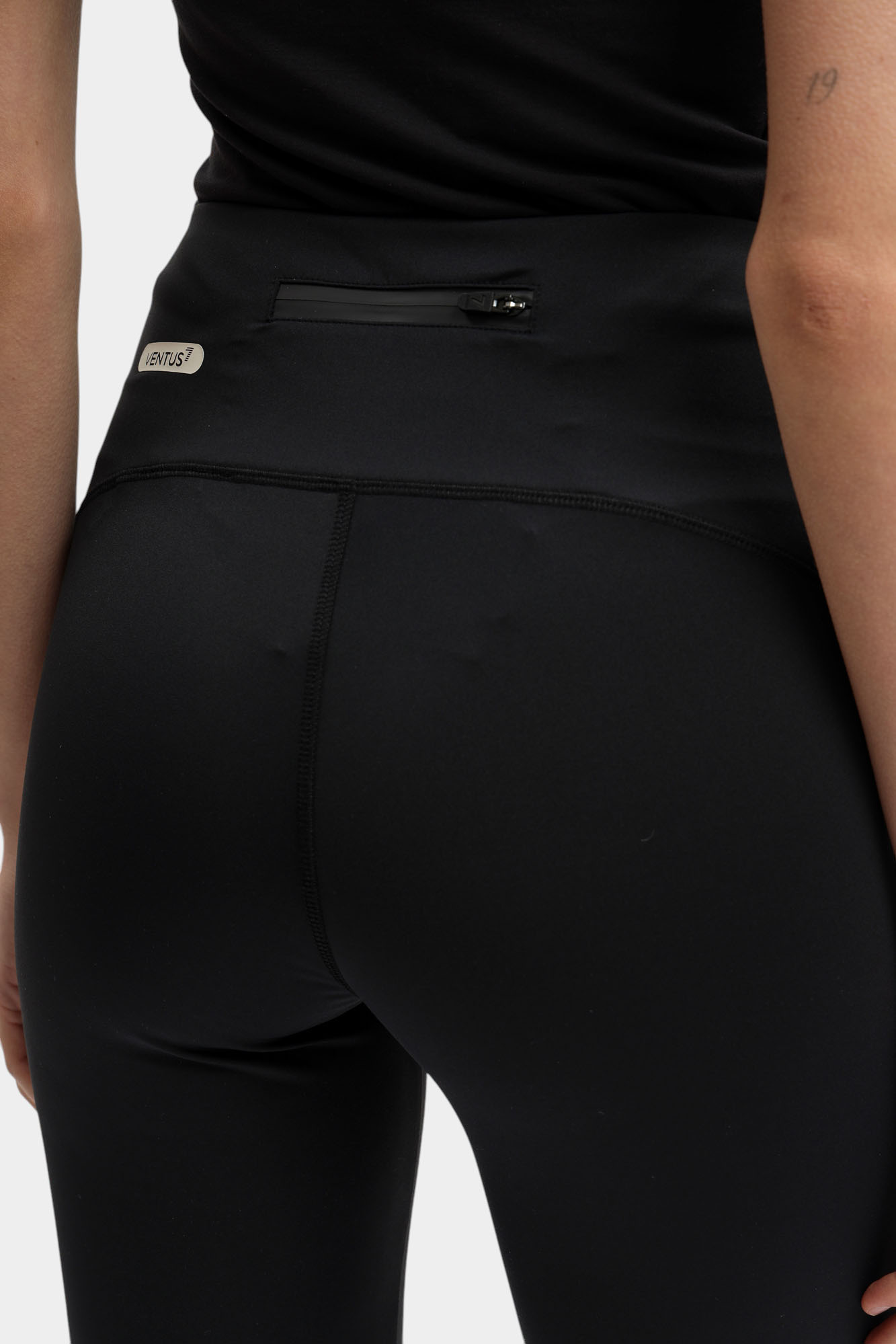 7W000932_AF21580 брюки ea7 