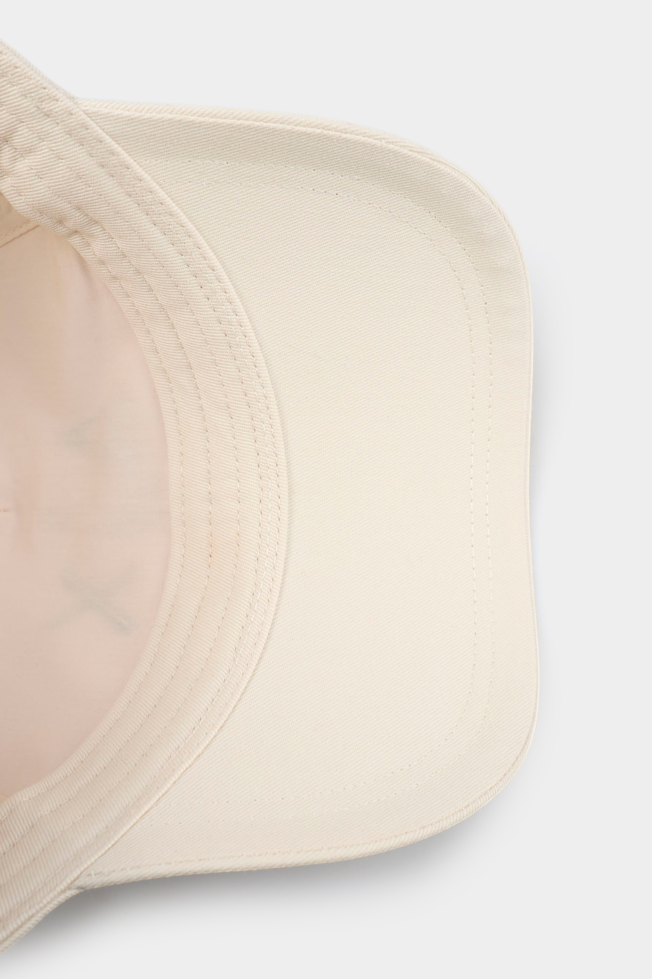 XM002696_AF15502 Кепка Armani Exchange Черный