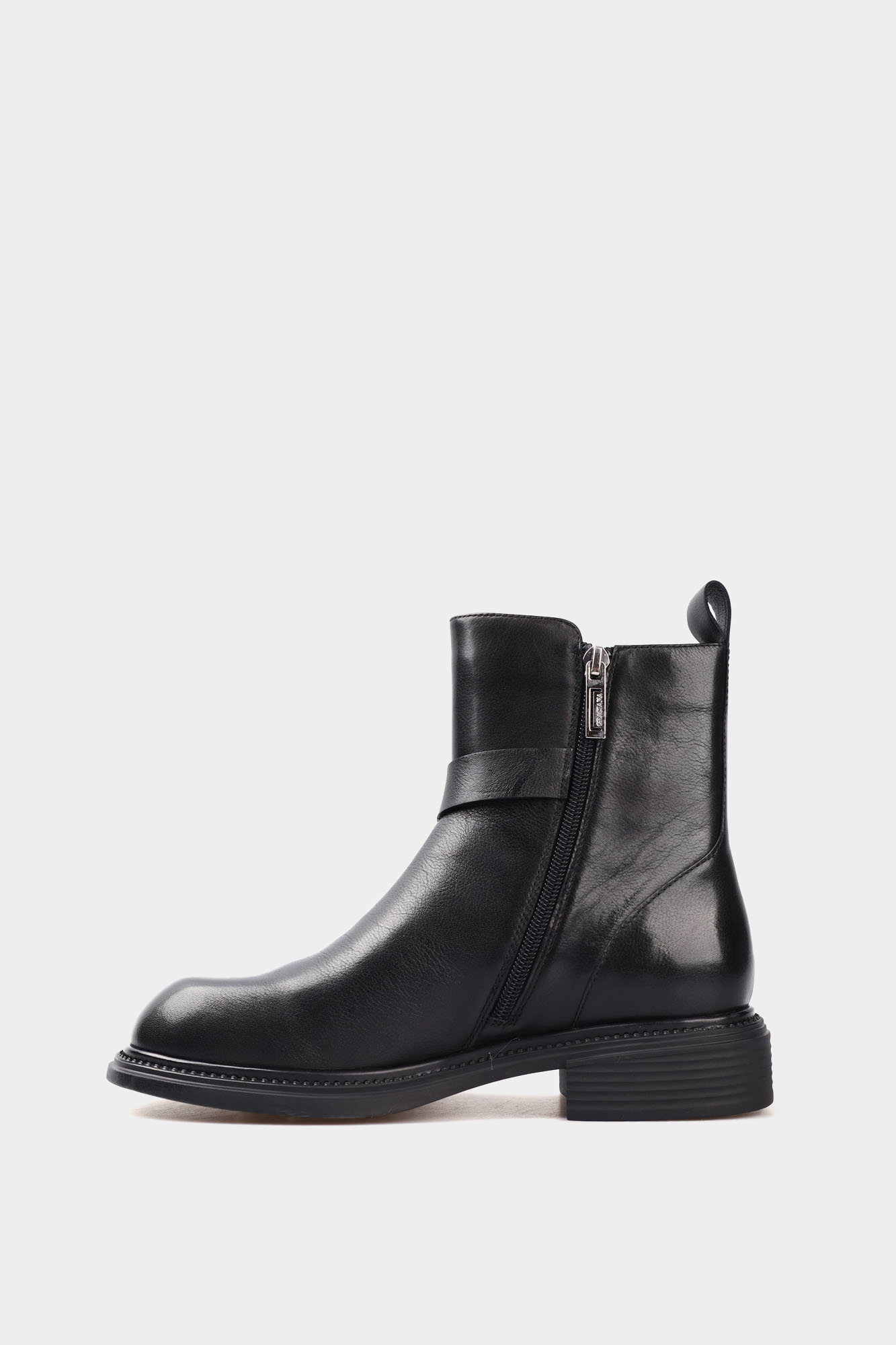 S8-36-101 Ботинки Graciana Черный