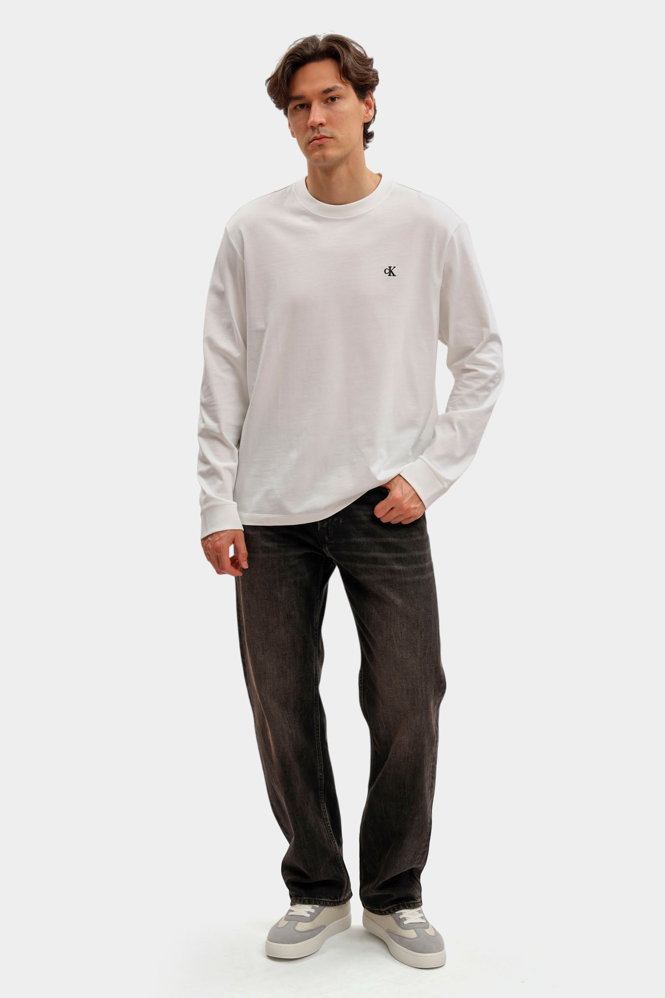 LV04RD247G Лонгслив Calvin Klein Jeans