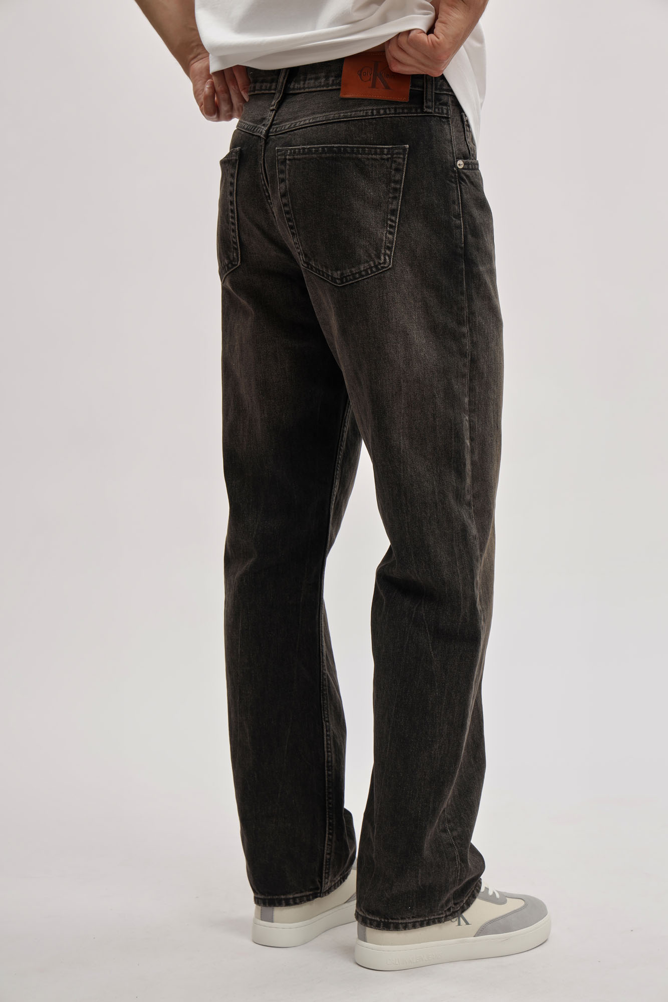 LV04RD724G Брюки джинсовые Calvin Klein Jeans