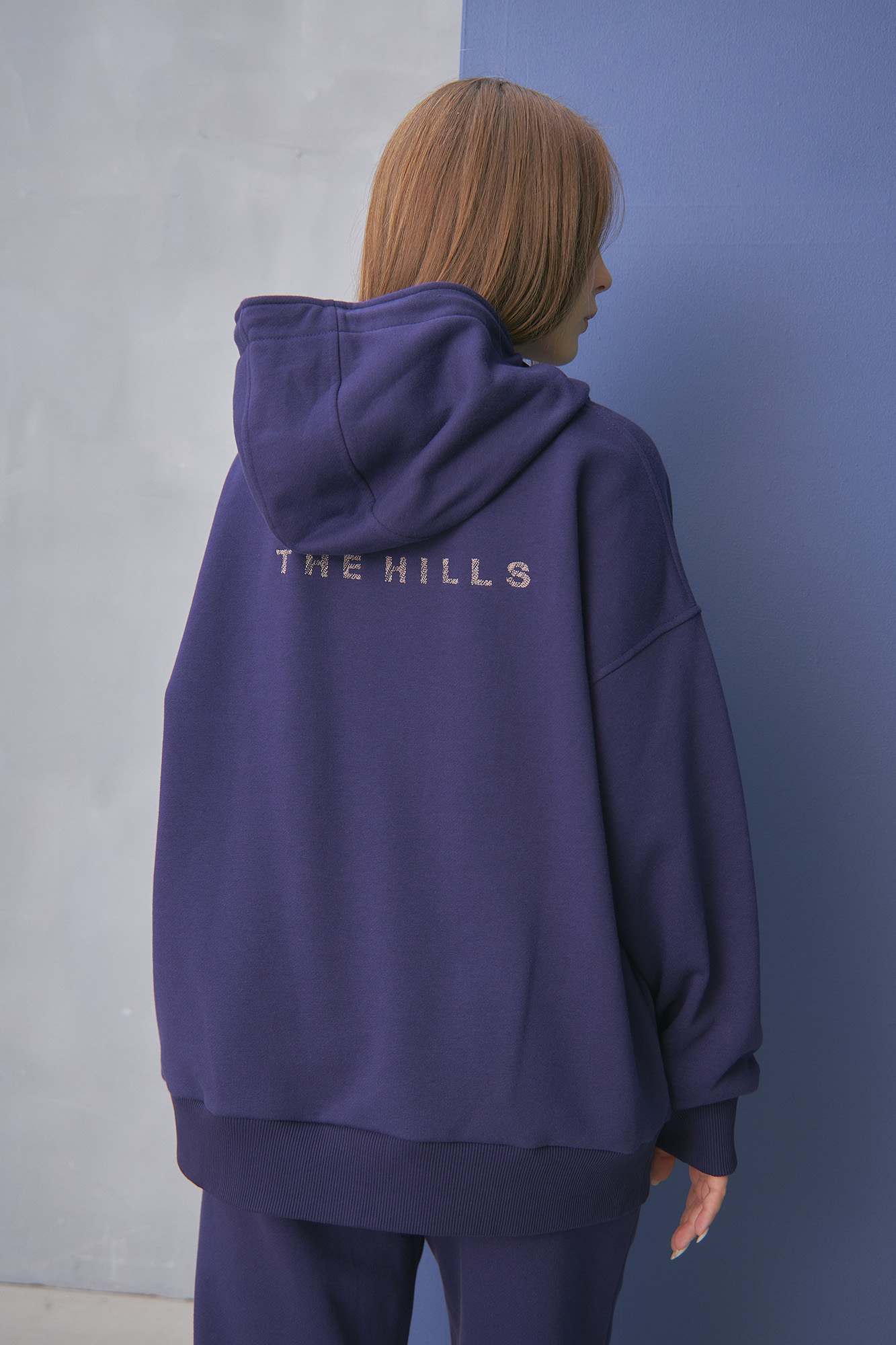 W-232-P-0006 худи the hills 