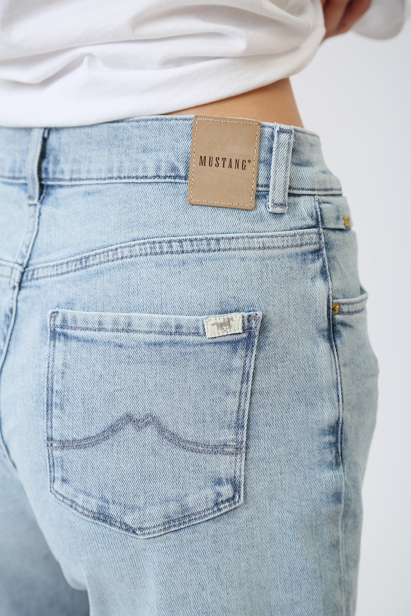 1013878-5000 шорты джинсовые mustang 