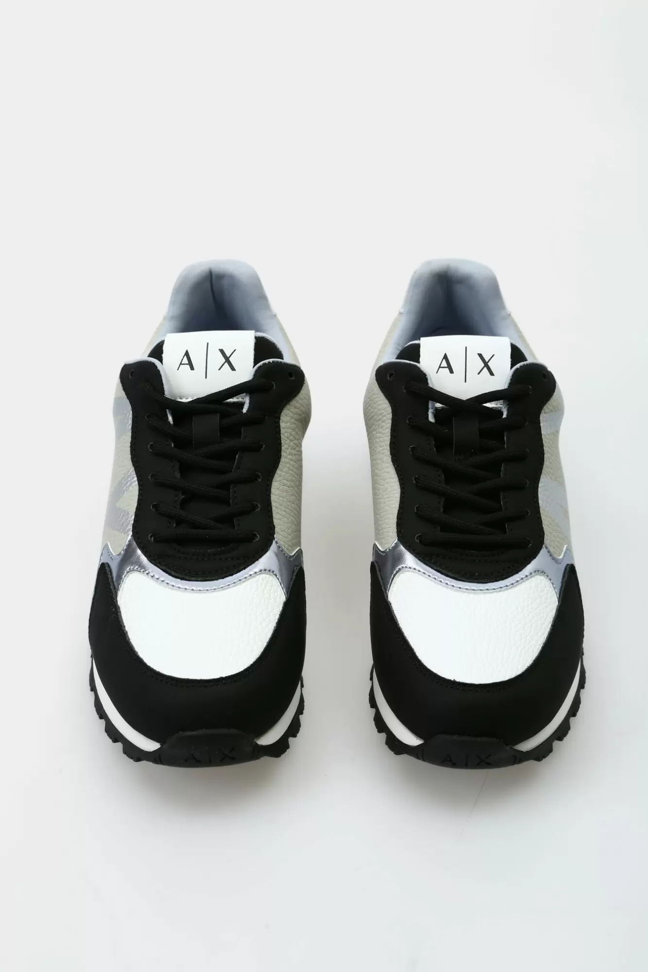 XDX139_XV733_S938 Кроссовки Armani Exchange Черный