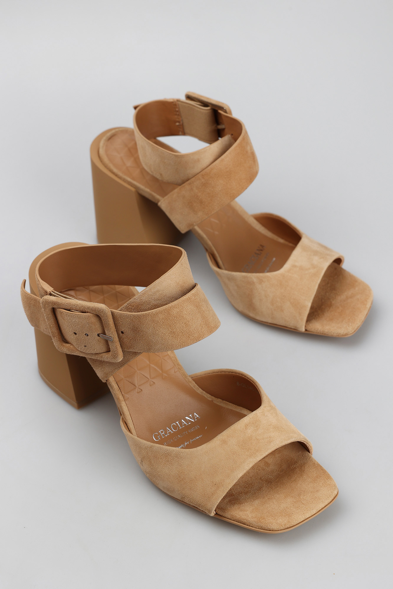 GL140-682 Босоножки Graciana Бежевый