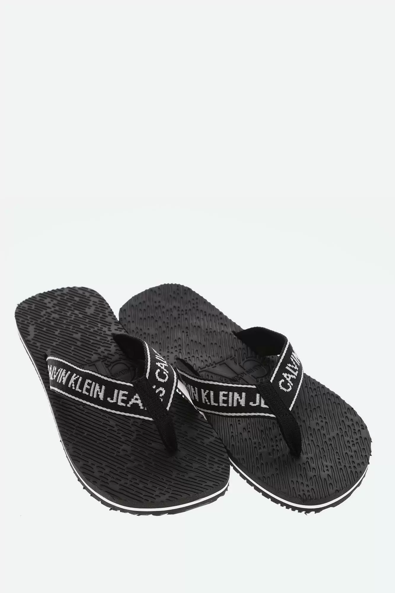 YW0YW00101 Шлепки Calvin Klein Jeans Черный