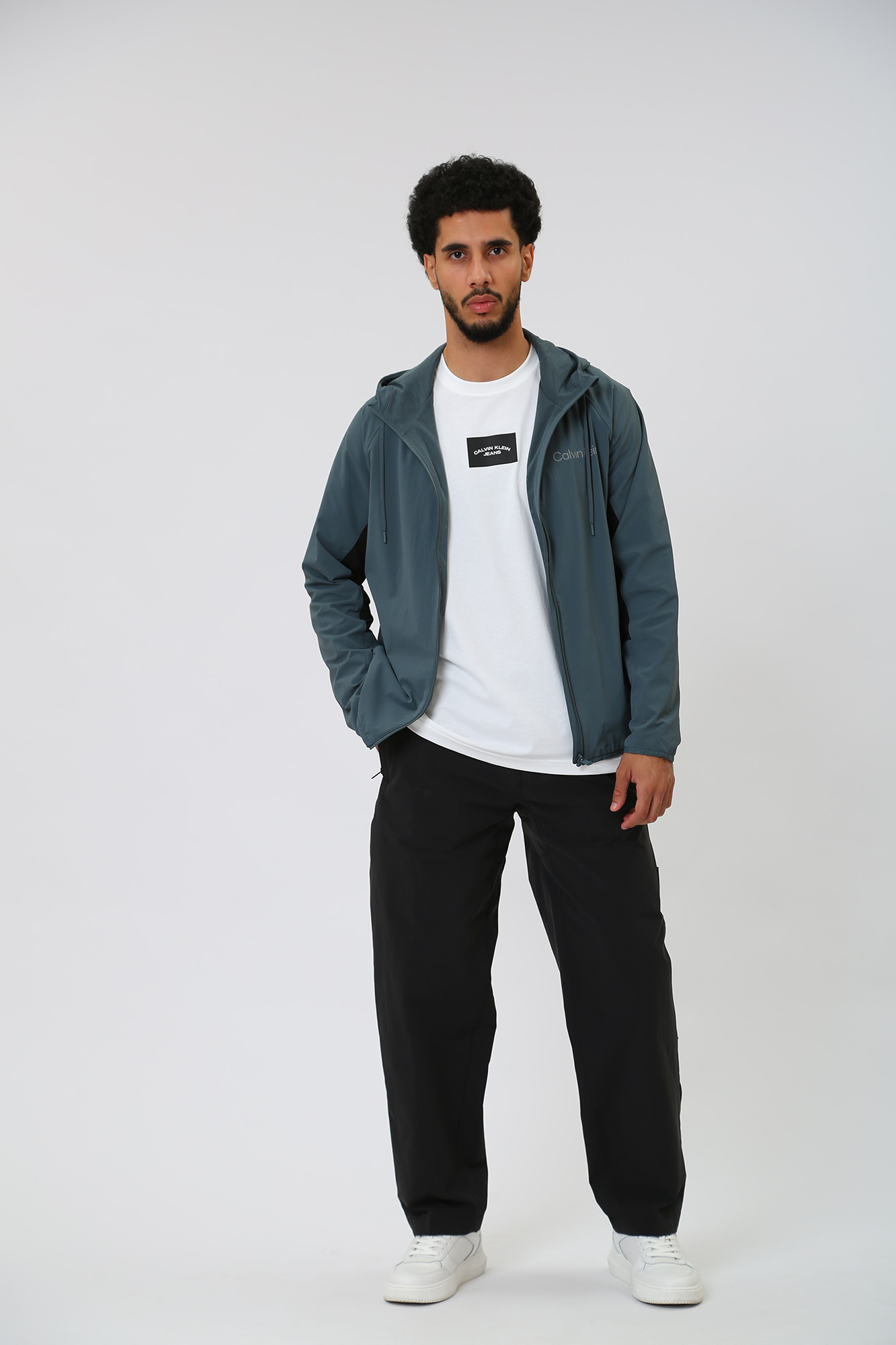 00GMS2O507 Ветровка Calvin Klein Jeans Зеленый