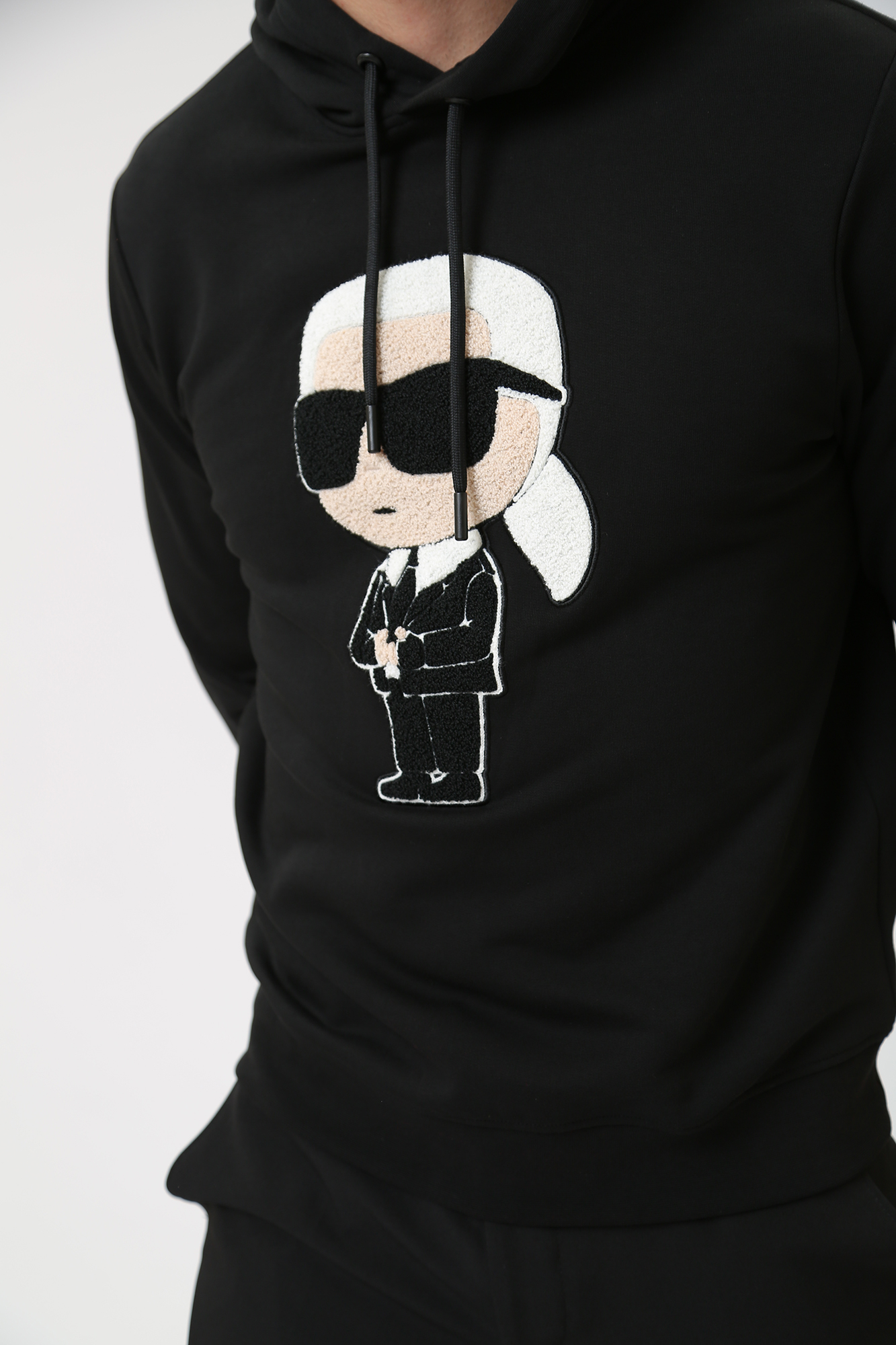 534950_705075 Худи Karl Lagerfeld Черный