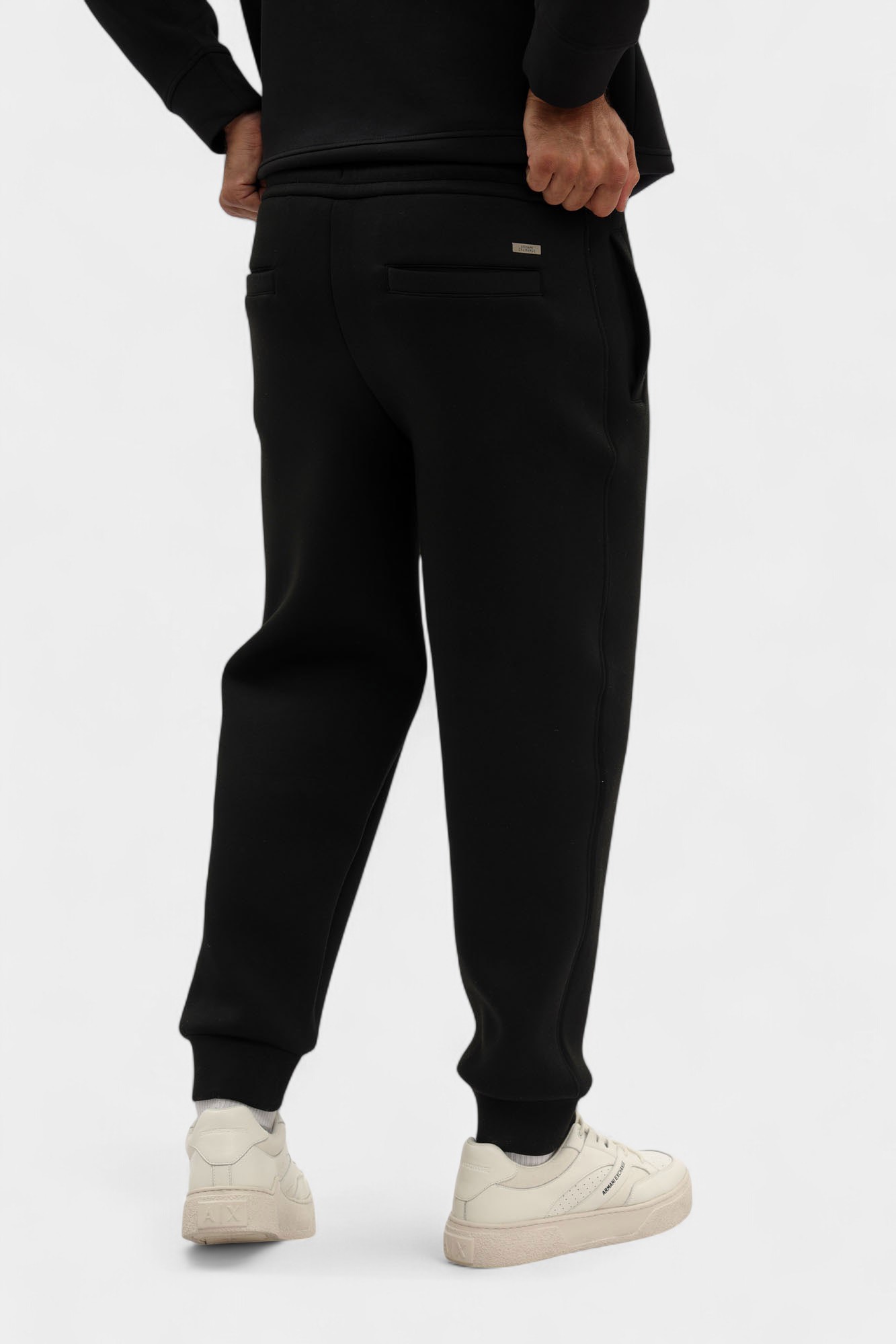 XM001378_AF18746 Брюки спортивные Armani Exchange Черный