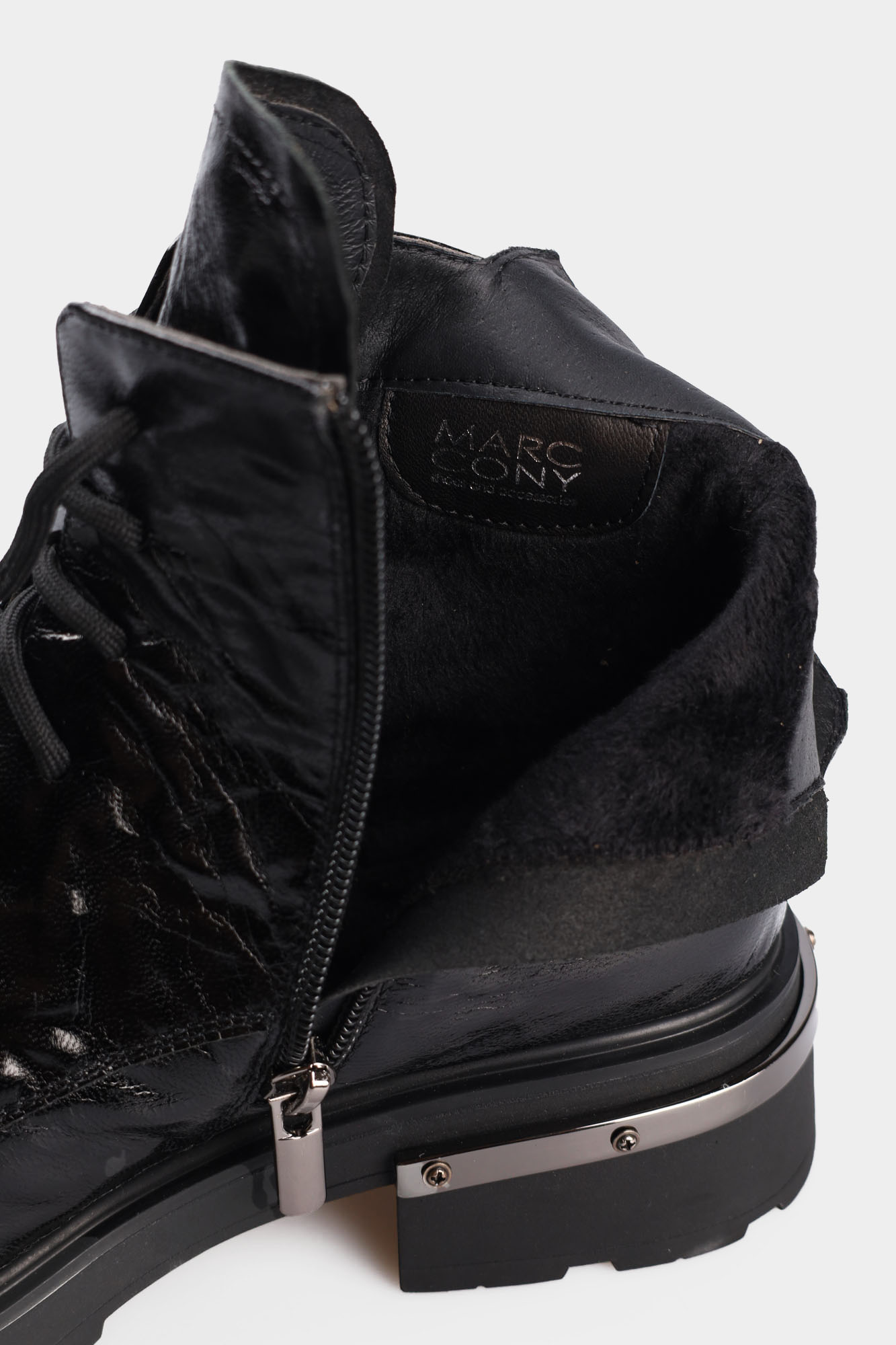 MC19305 Ботинки Marc Cony Черный