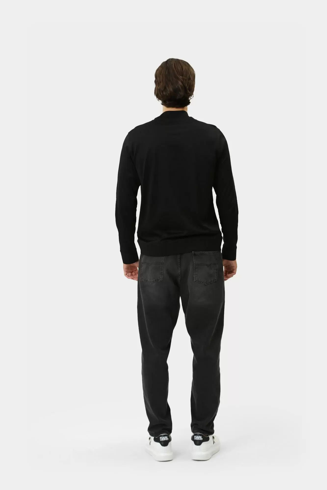 544200_755001 Лонгслив Karl Lagerfeld Черный