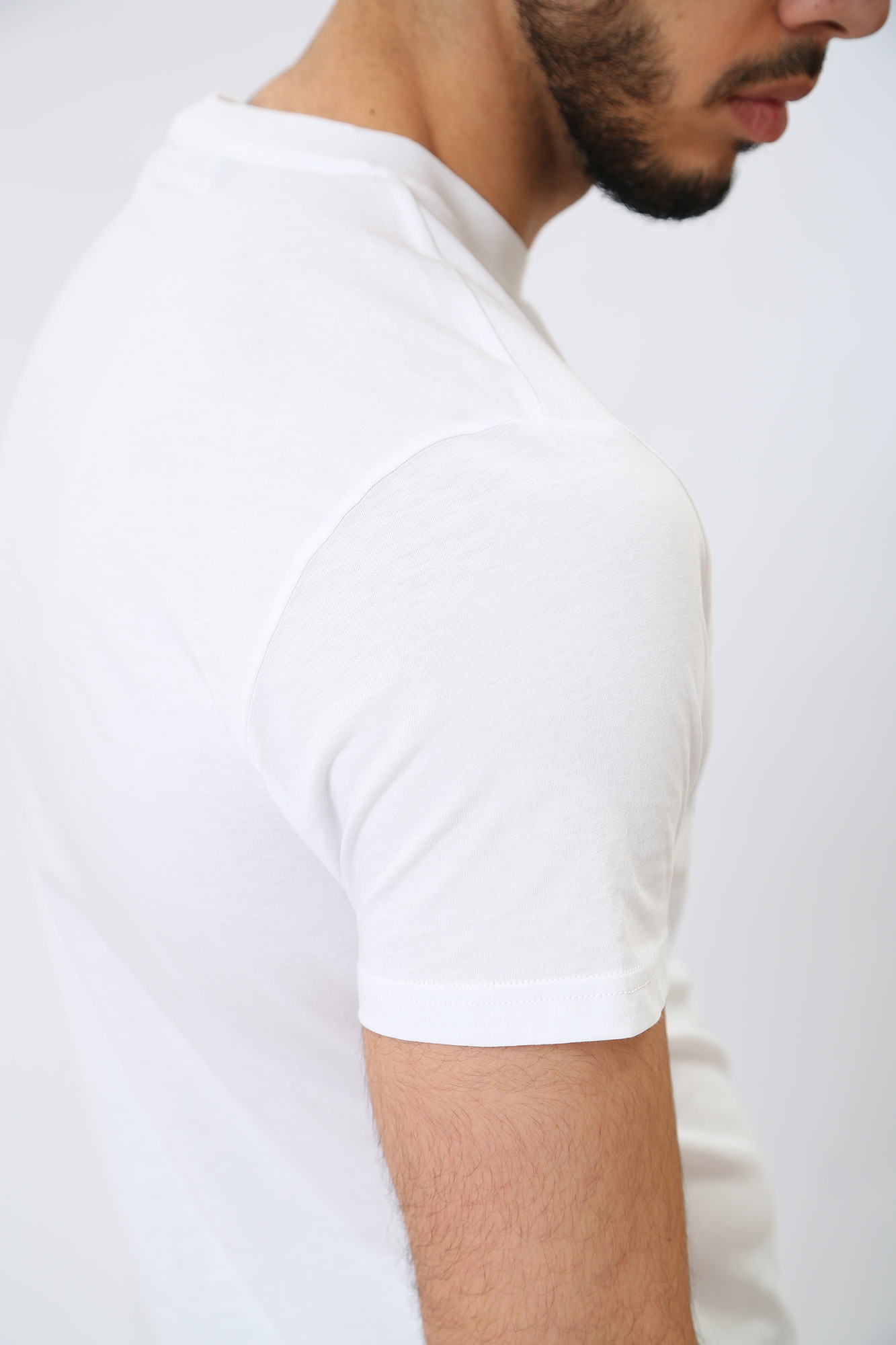 532251_755072 Футболка Karl Lagerfeld Белый