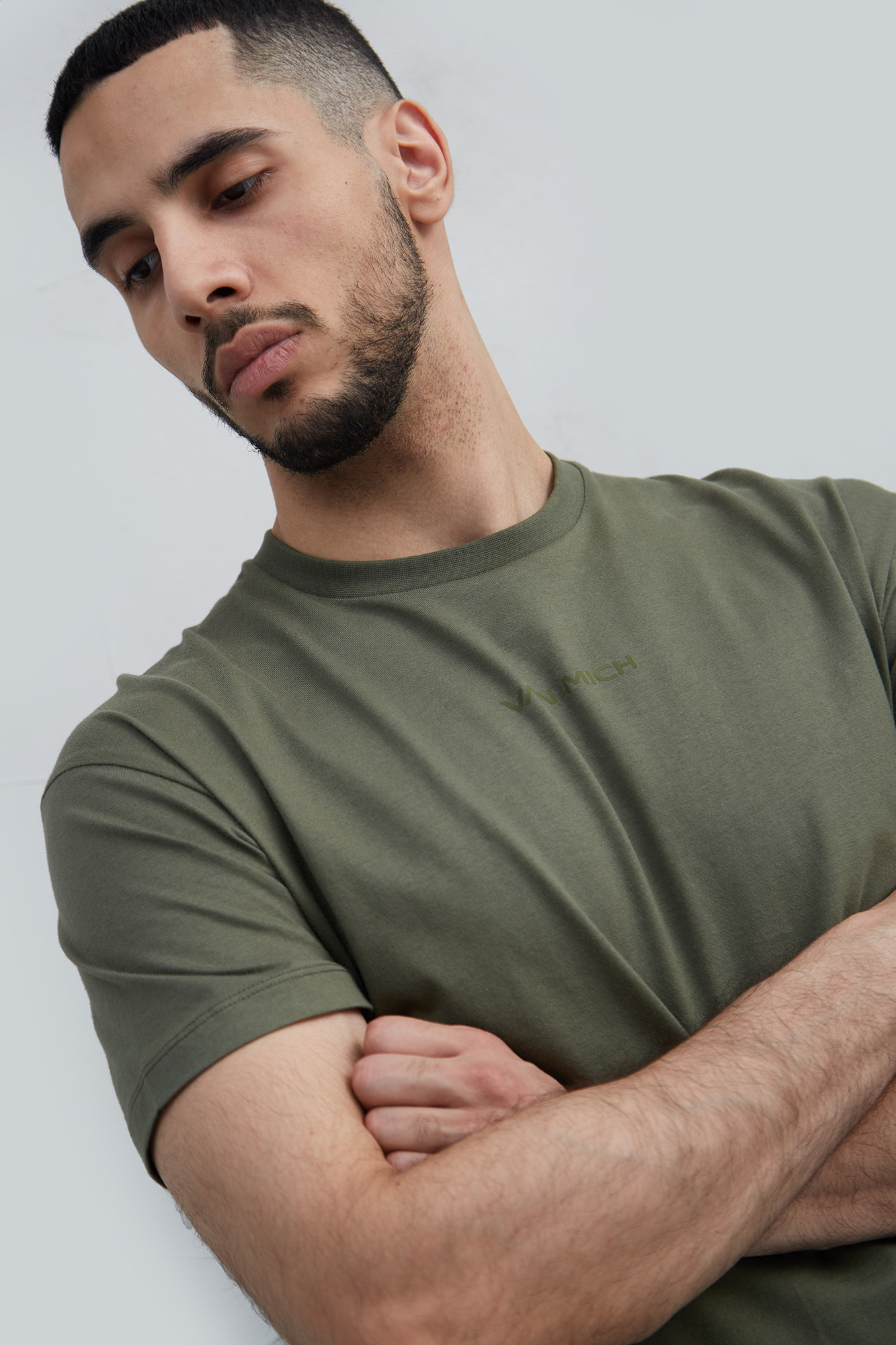 VM-231-22-029 Футболка Van Mich Хаки