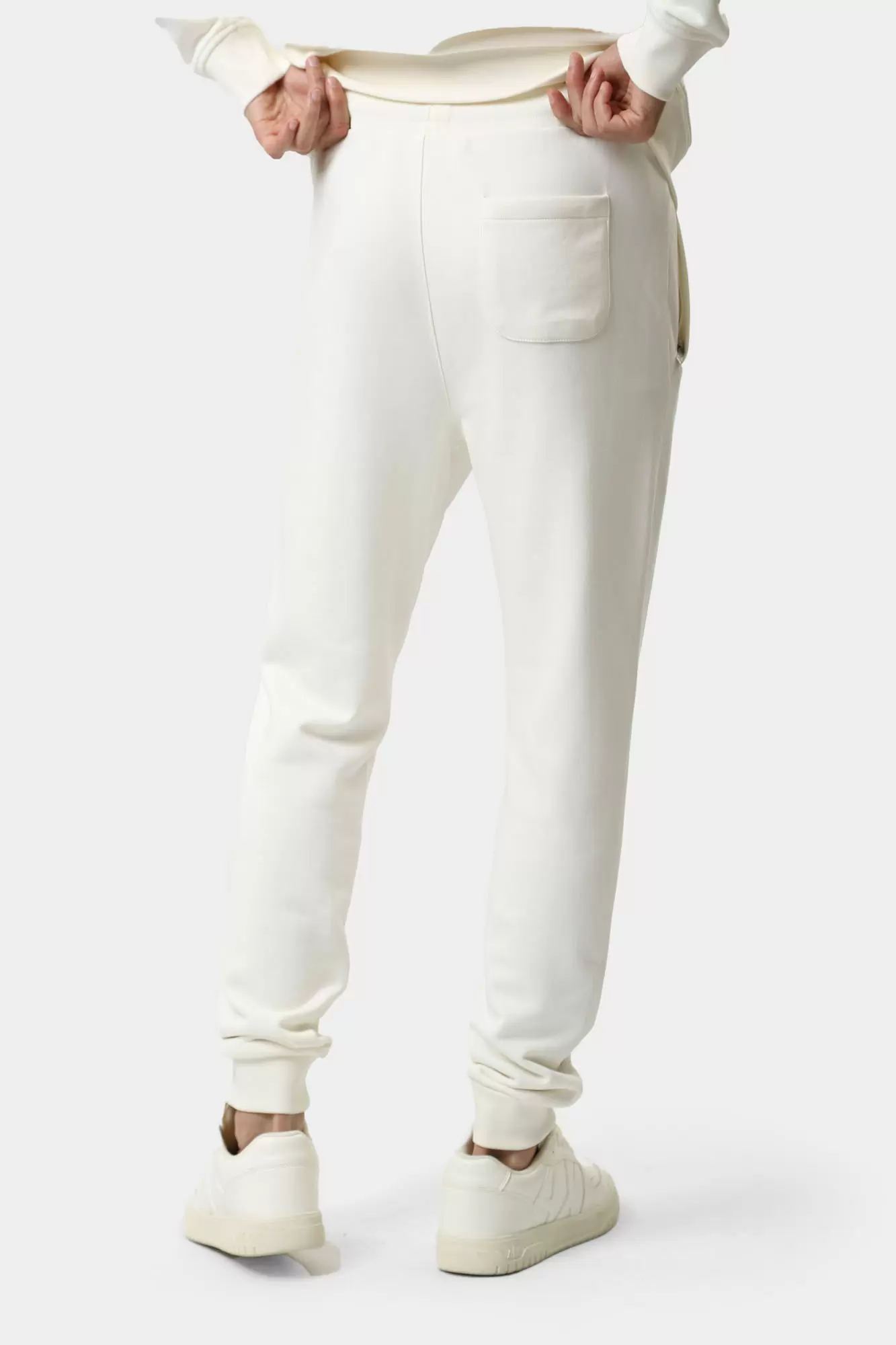 544910_705024 Брюки спортивные Karl Lagerfeld Молочный