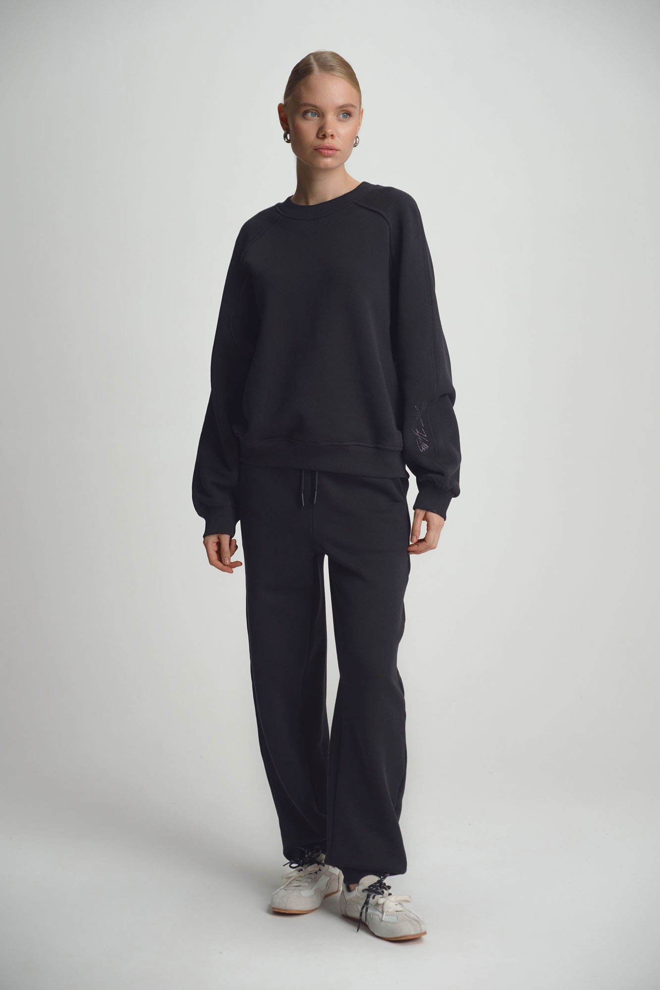 Брюки The Hills Черный