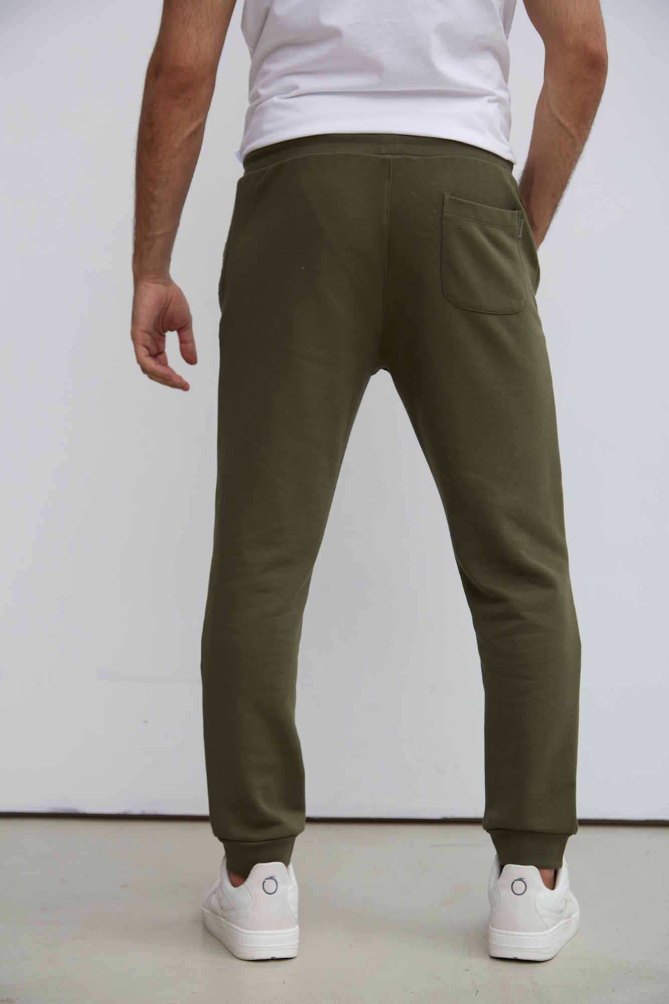 VM-231-20-038 Брюки спортивные Van Mich Хаки