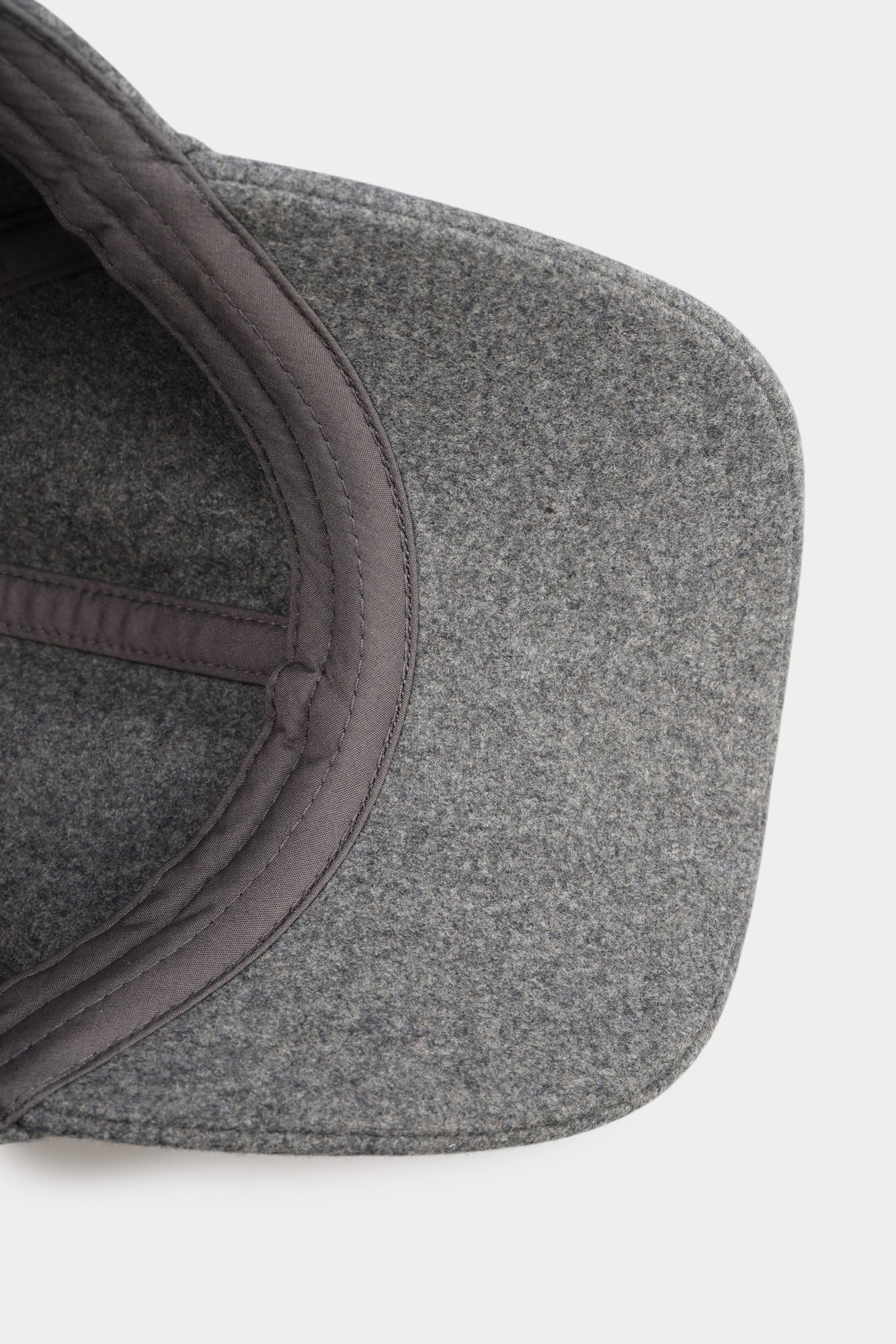 E001C000007N-XHB04T98-19DA Кепка Trussardi Серый