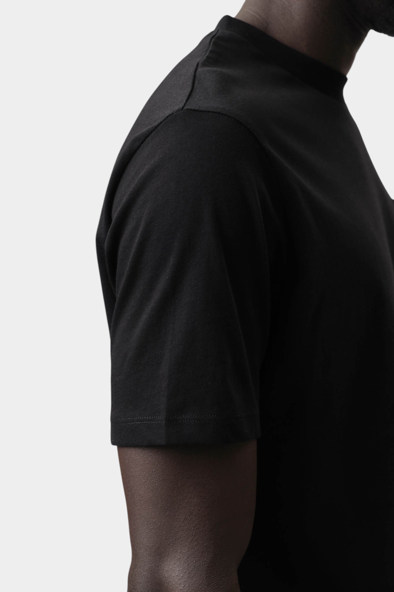 500224_755710 Футболка Karl Lagerfeld Черный