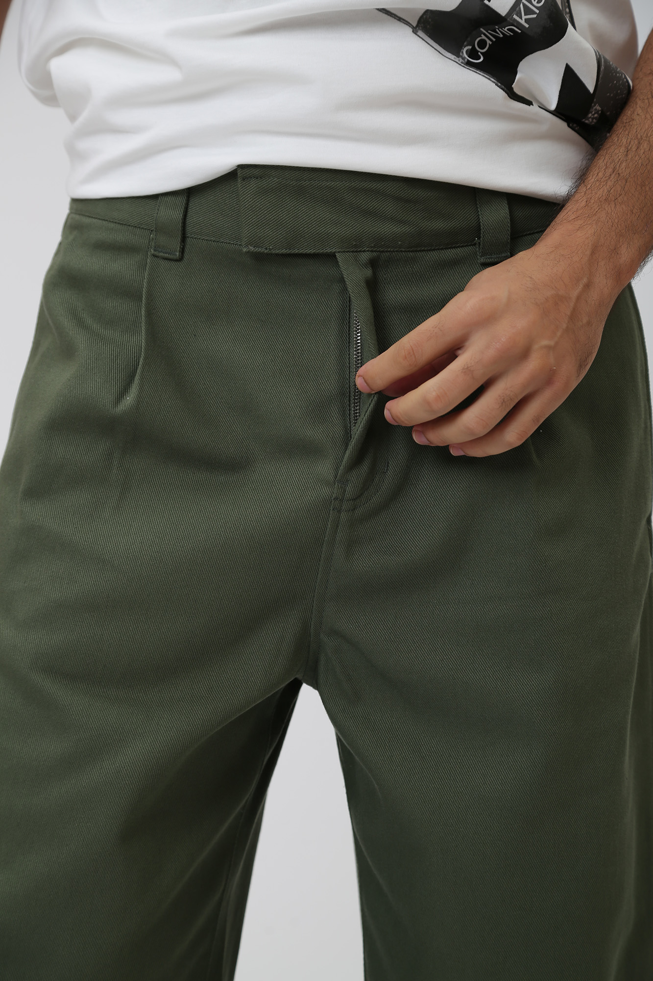 J30J324038 Брюки чиносы Calvin Klein Jeans Зеленый