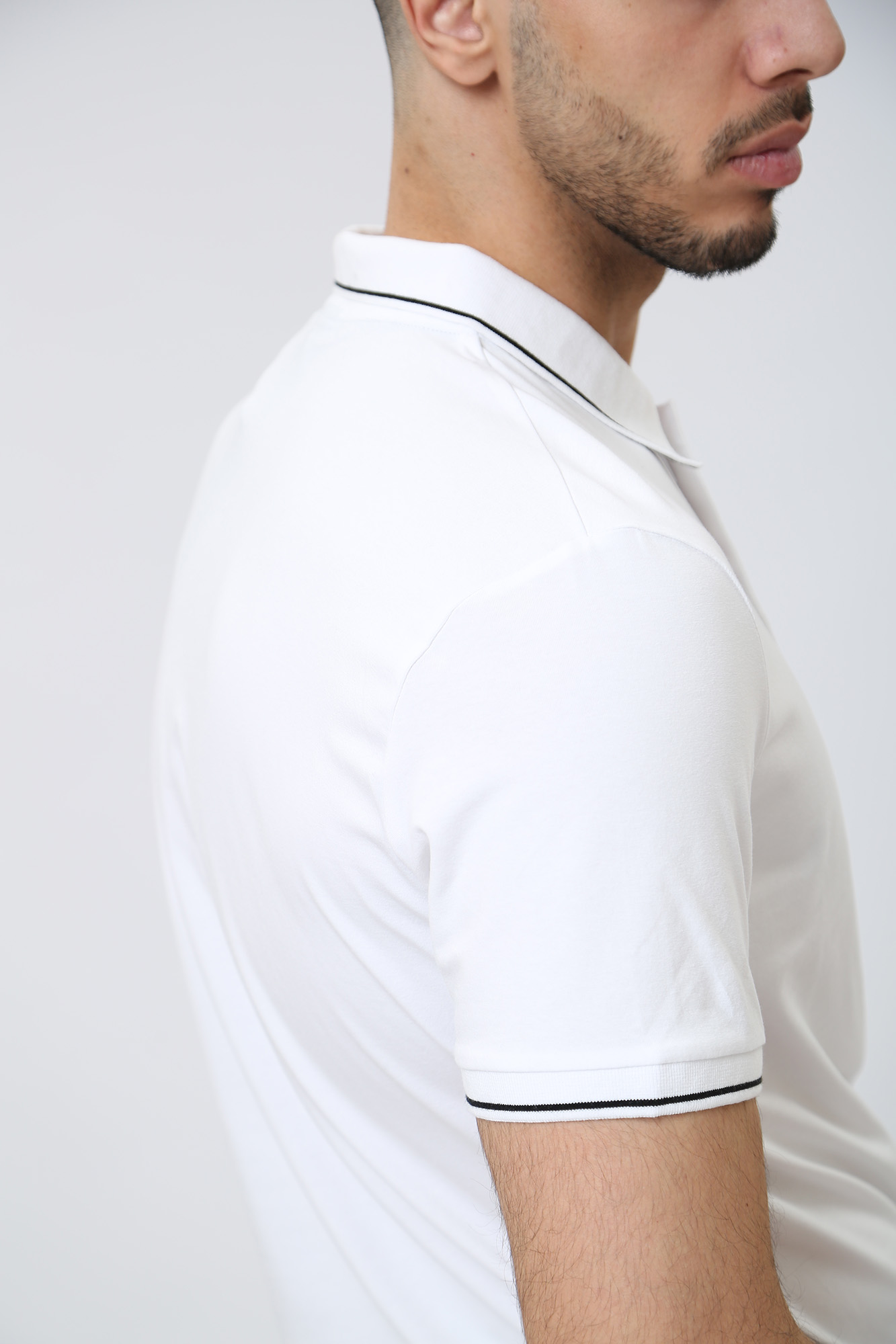 8NZF71_ZJH2Z Поло Armani Exchange Белый