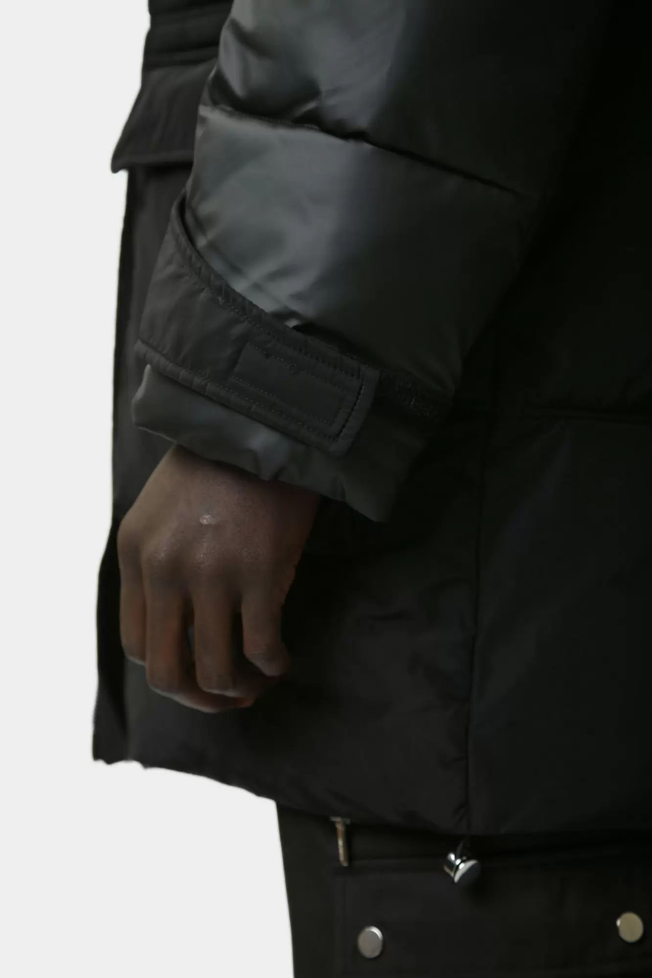 544501_455001 Куртка Karl Lagerfeld Черный