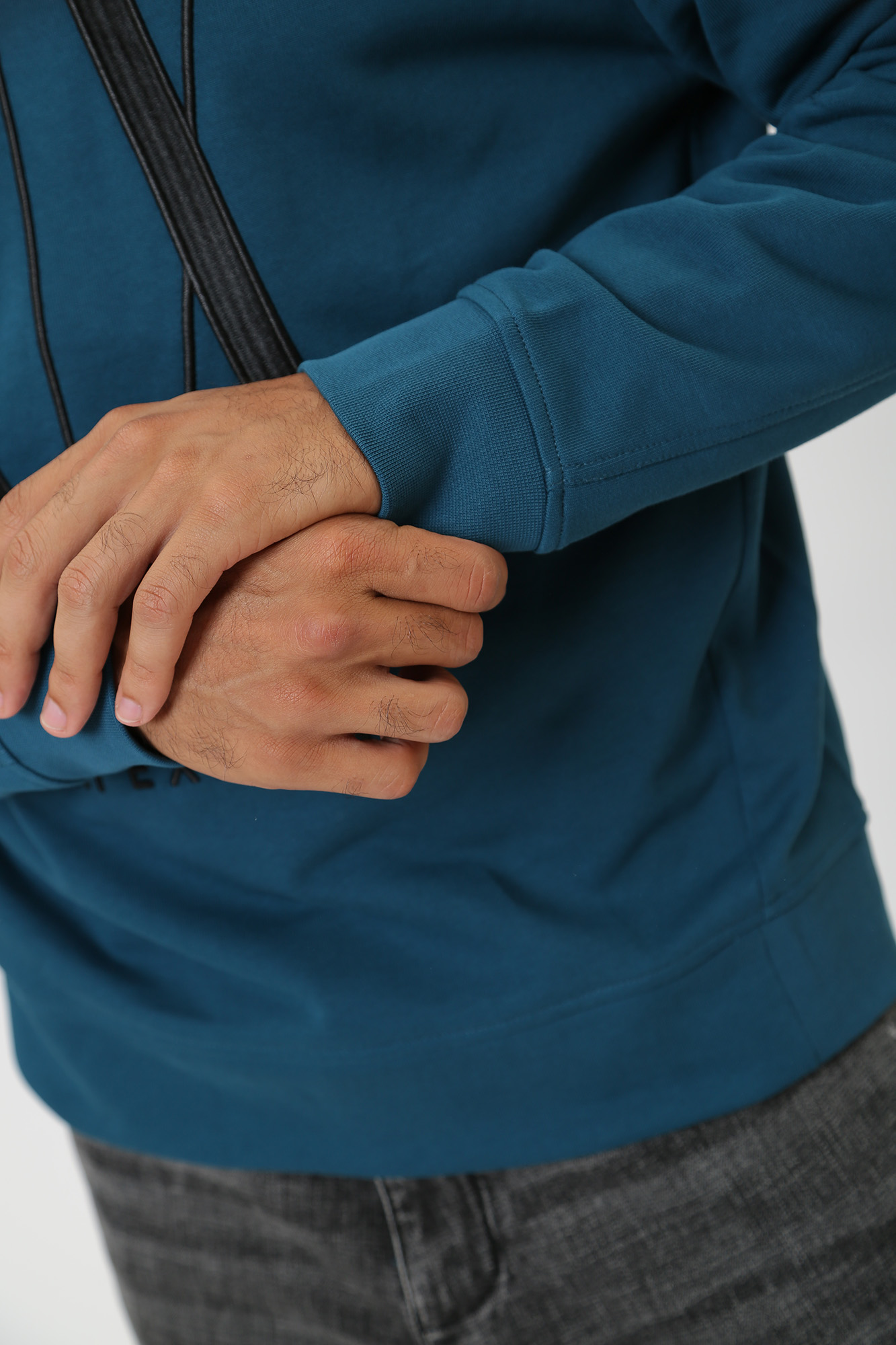 8NZMPA_ZJ1ZZ Свитшот  Armani Exchange Голубой