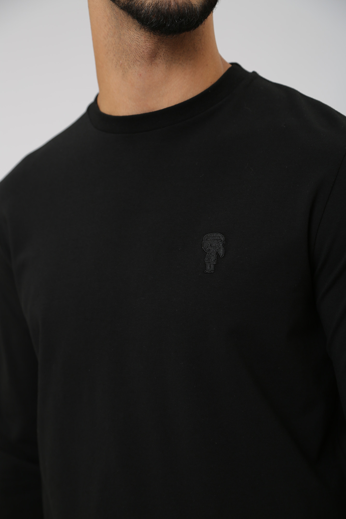 534221_755028 Лонгслив Karl Lagerfeld Черный