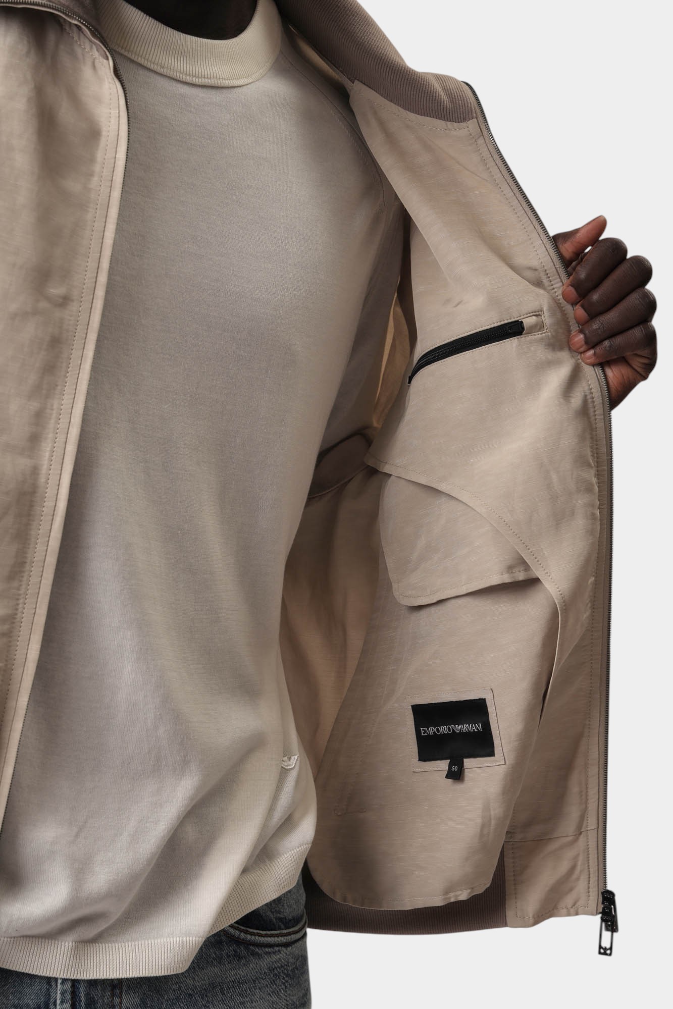 EM001280_AF13812 Бомбер Emporio Armani Серый
