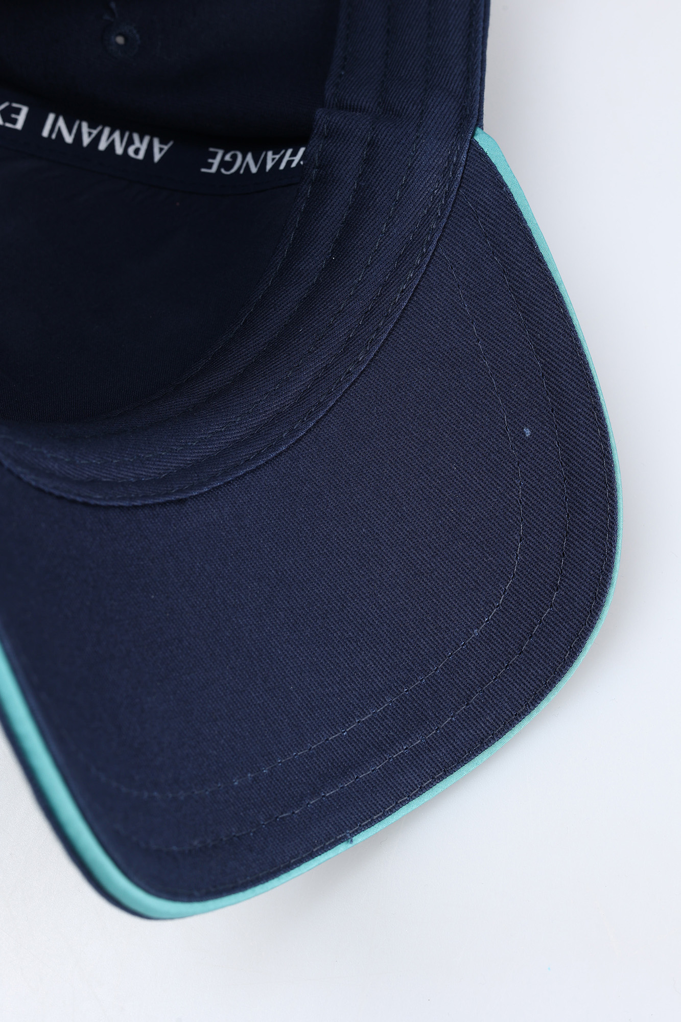 954209_3R109 Кепка Armani Exchange Синий