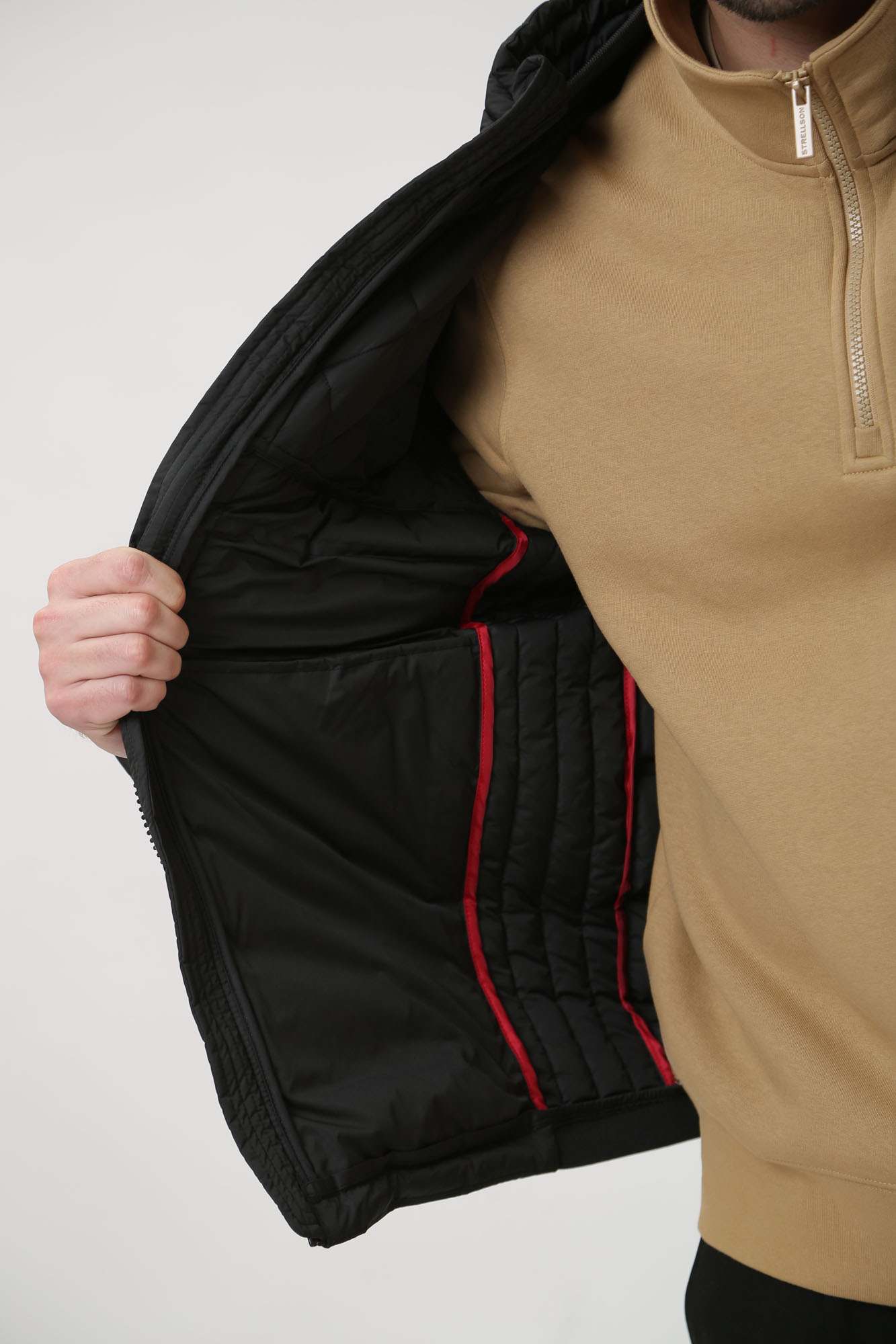 30040812_10013518 Куртка Strellson Черный