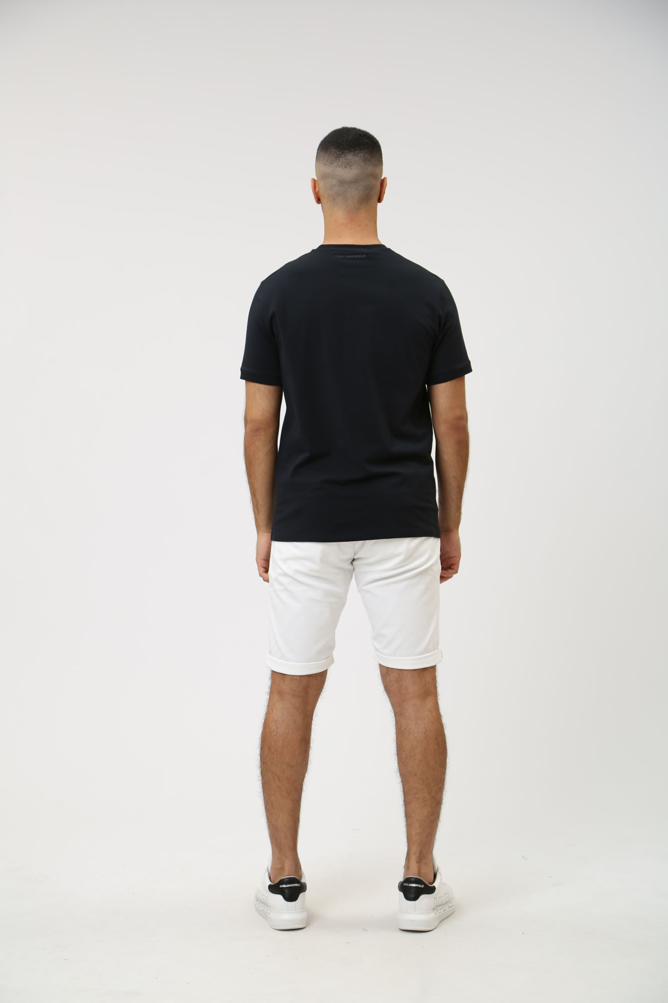 542221_755055 Футболка Karl Lagerfeld Черный