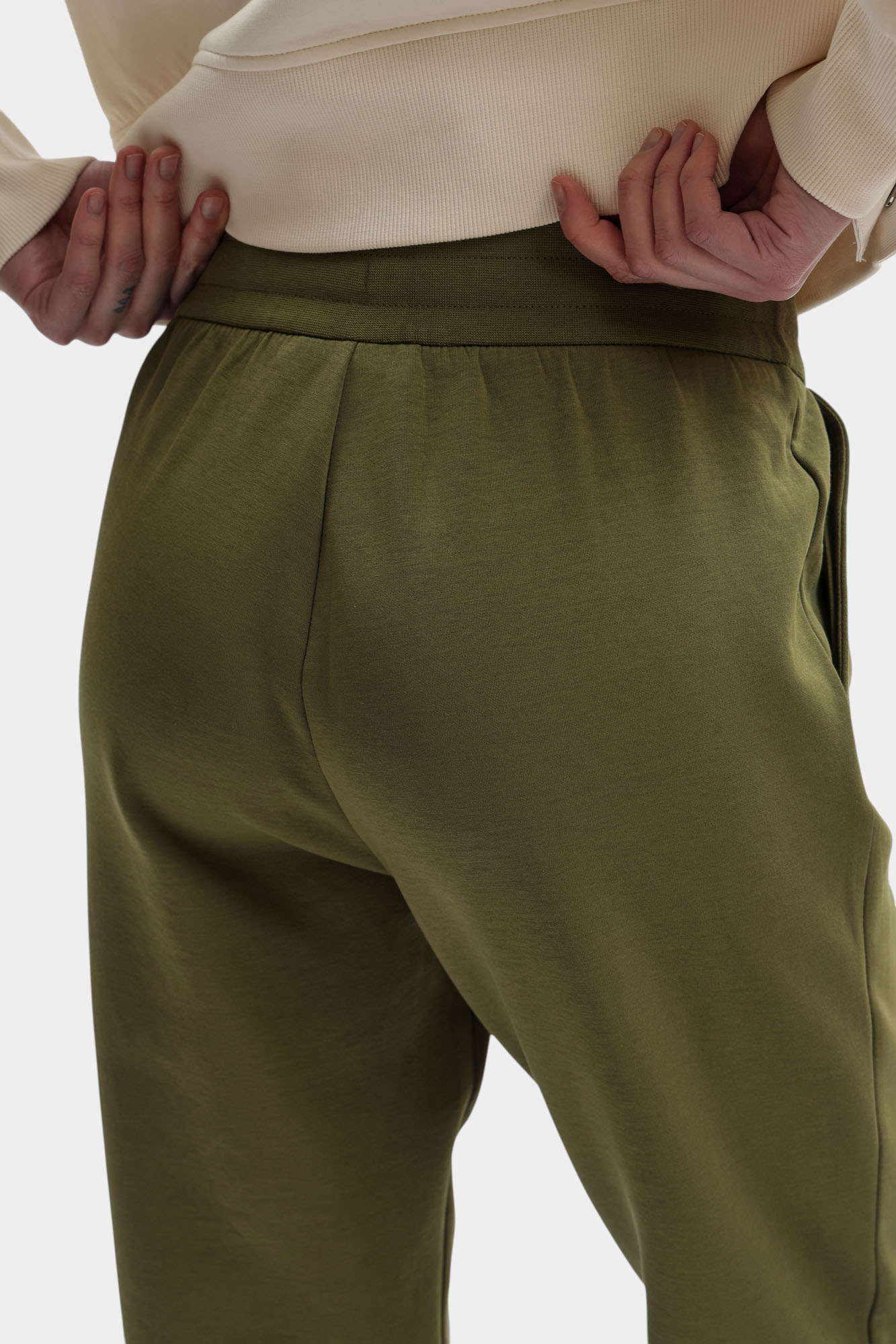 XW000824_AF10818 брюки спортивные armani exchange 