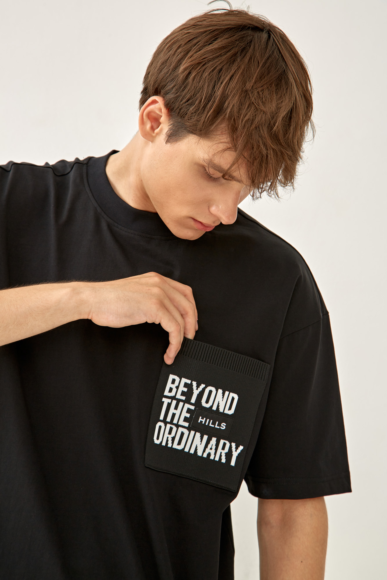 M-242-KB-08002 Футболка The Hills Черный