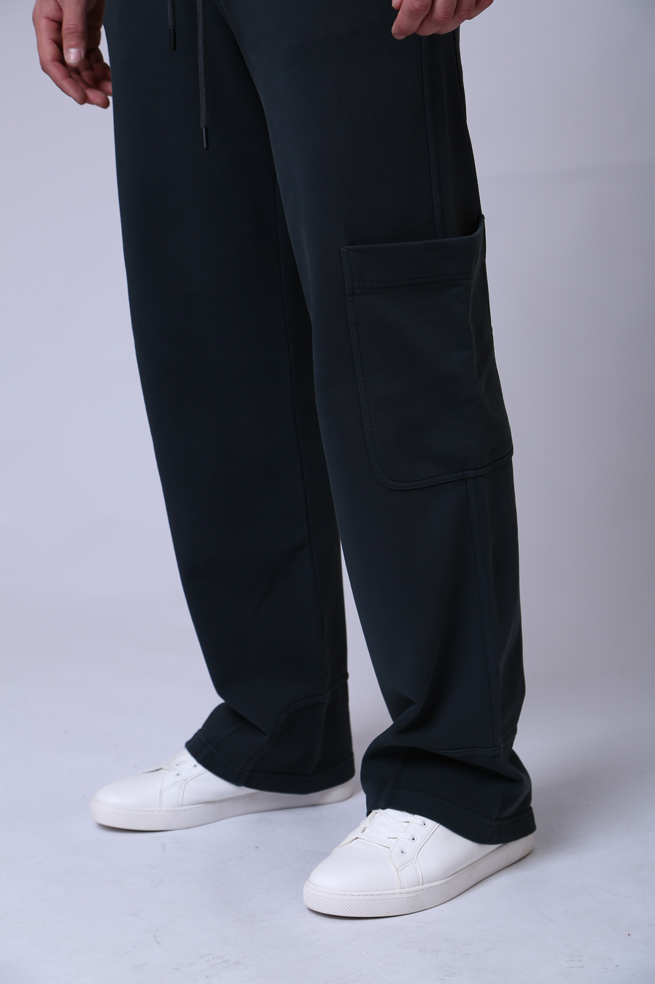 52P00304-1T006157 Брюки спортивные Trussardi Черный