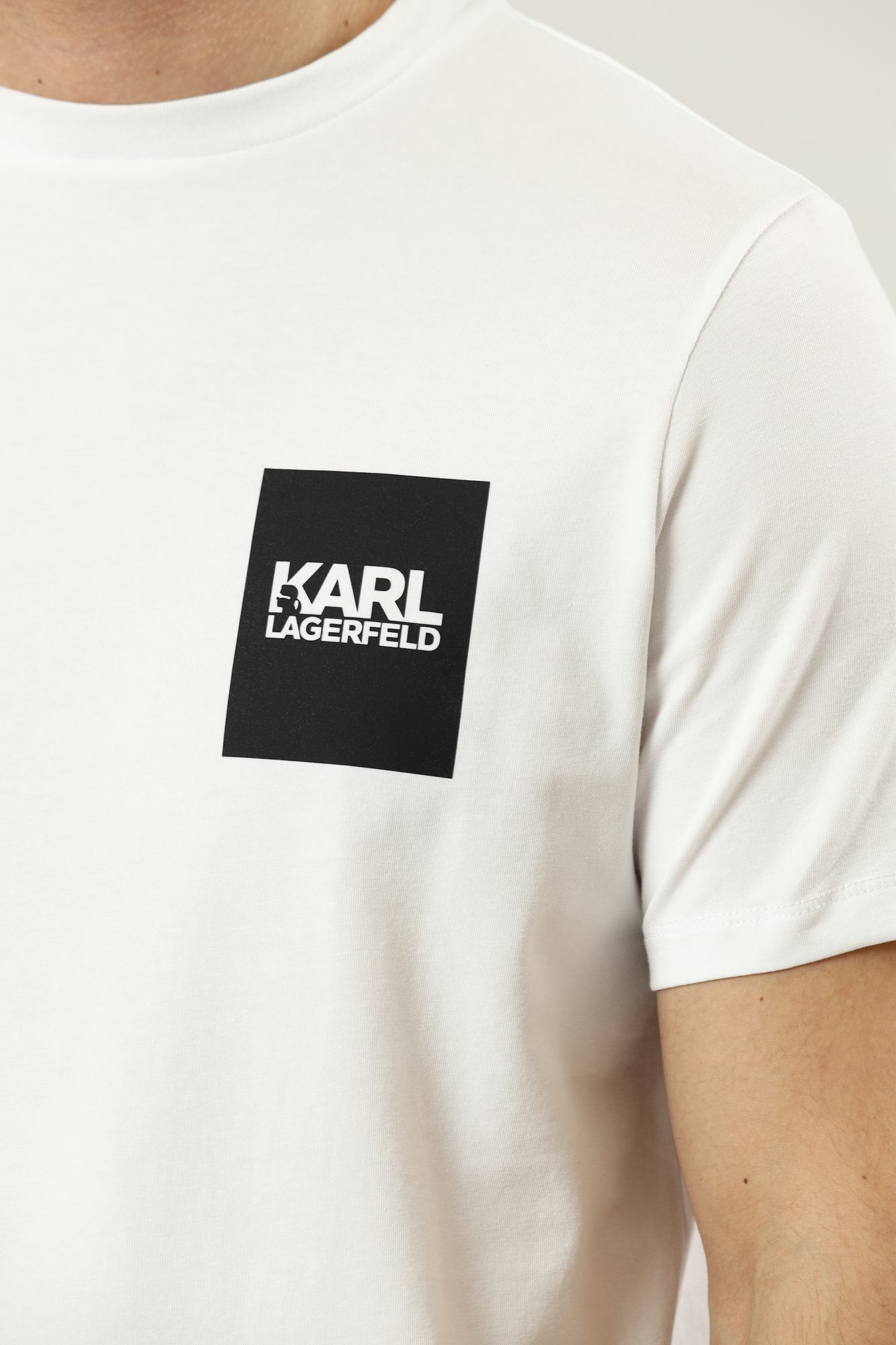 521221_755088 Футболка Karl Lagerfeld Белый