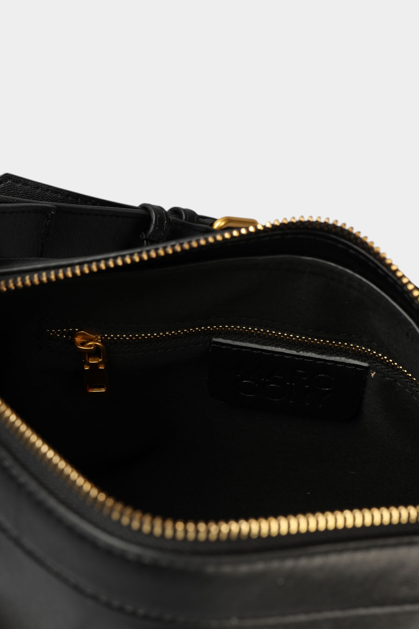 5281-628-32 Сумка Marc Cony Черный