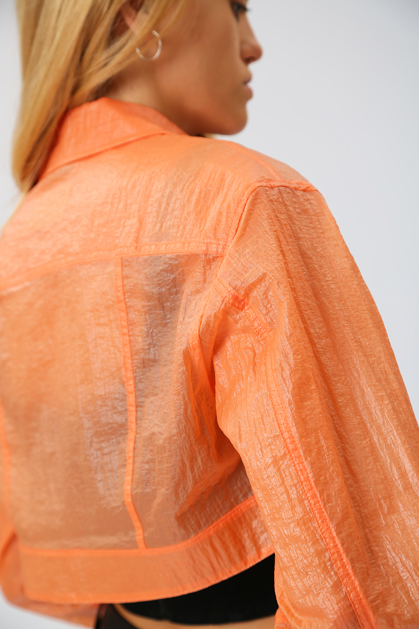 J20J221593 ветровка calvin klein jeans 