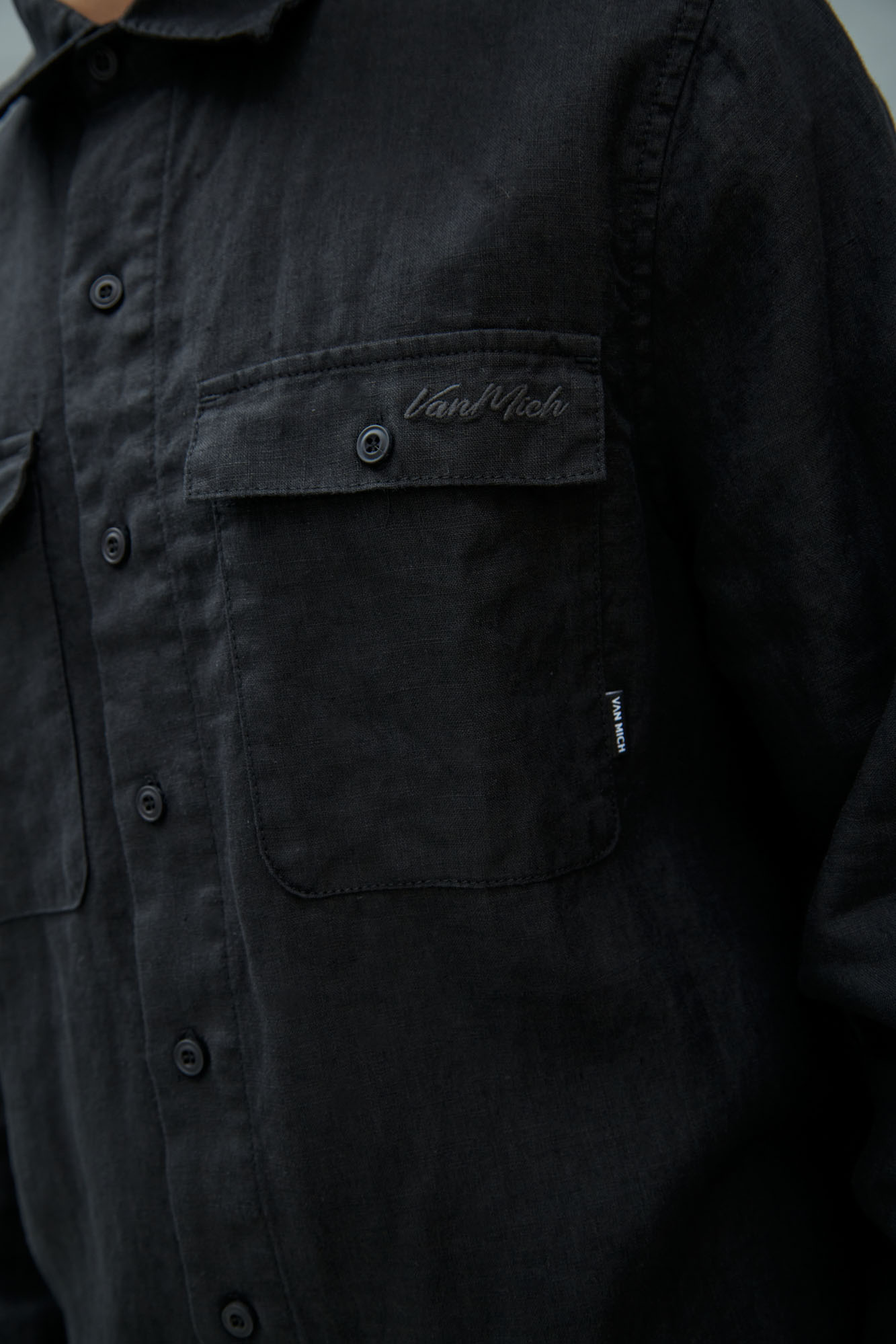 VM-OMA-55-007 Рубашка льняная Van Mich Черный