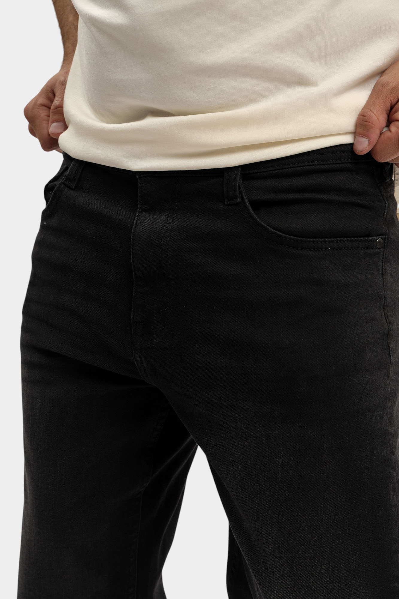 1017229-4000 Джинсы Mustang Черный