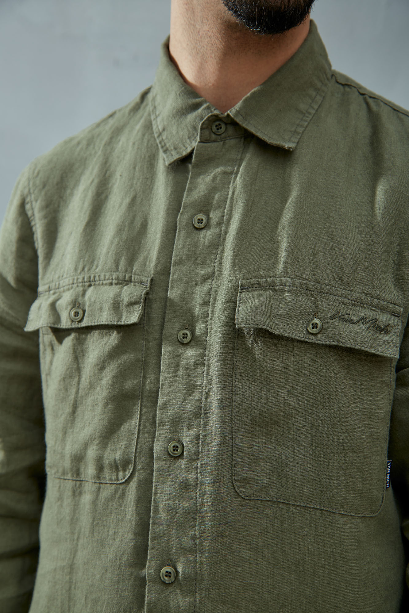 VM-OMA-55-007 Рубашка льняная Van Mich Хаки