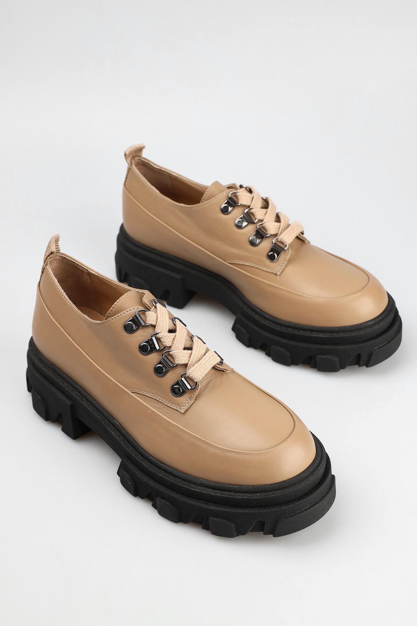 16-69A01 Туфли Marc Cony Бежевый