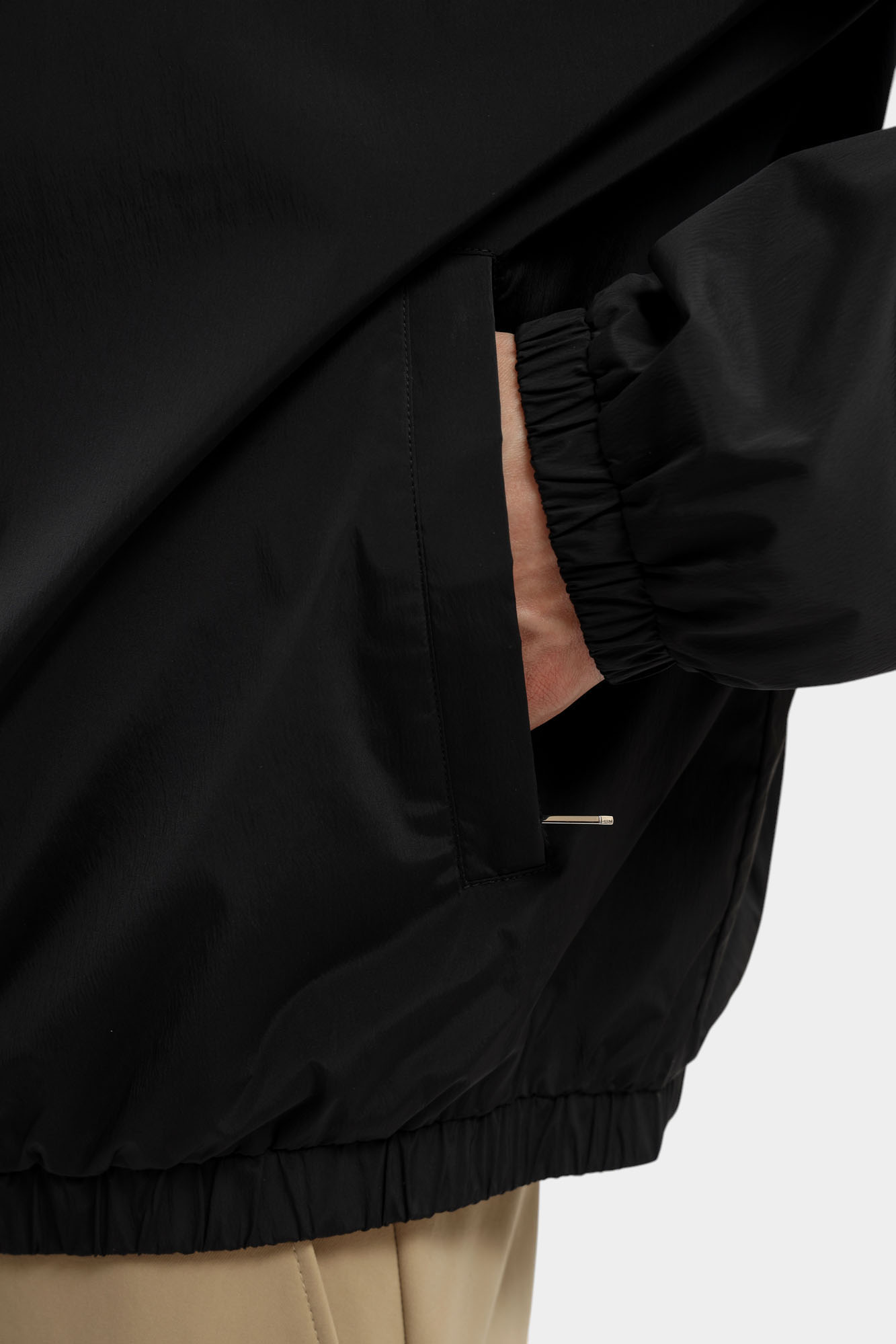 562564_505060 Ветровка Karl Lagerfeld Черный