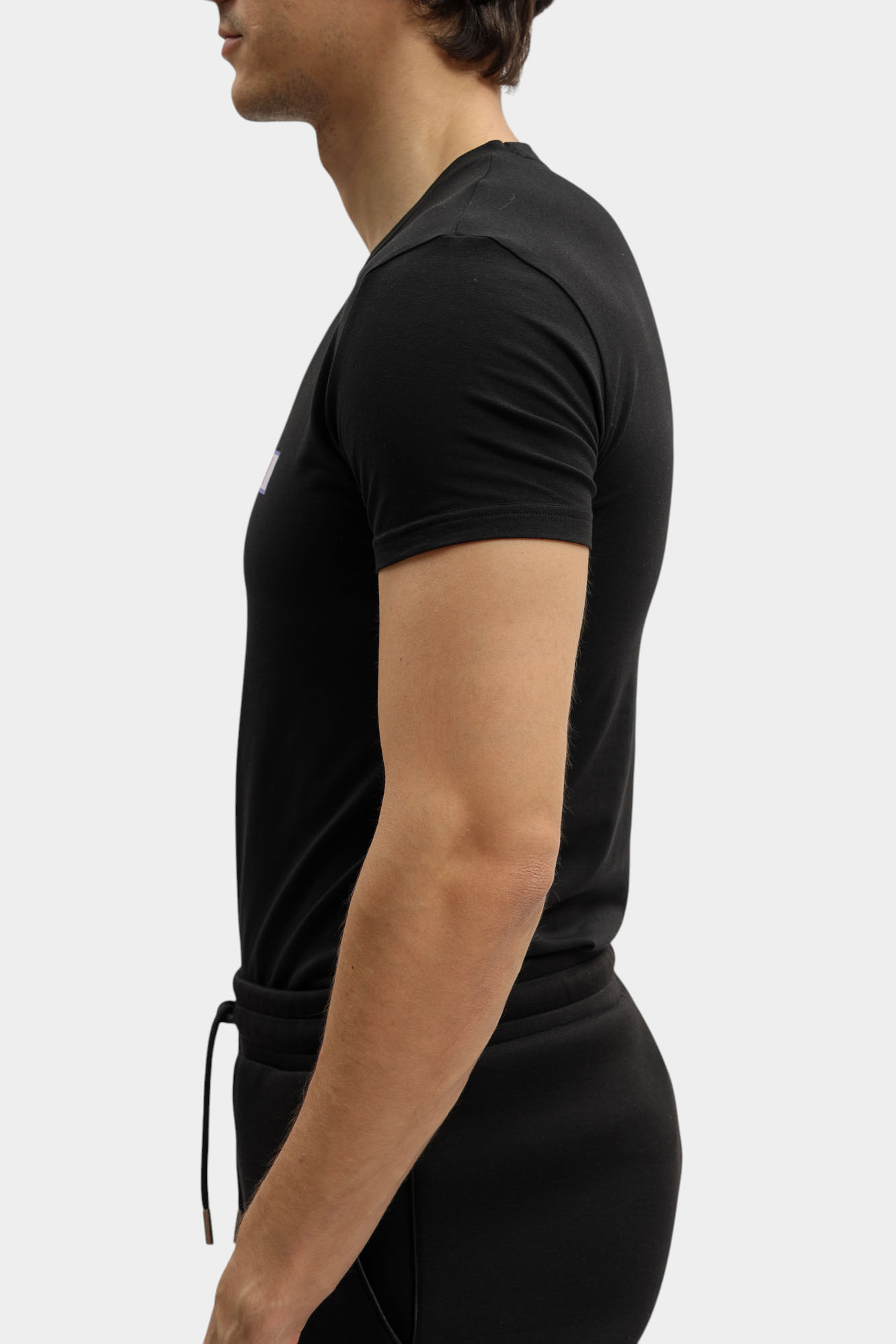 Футболка Emporio Armani Черный